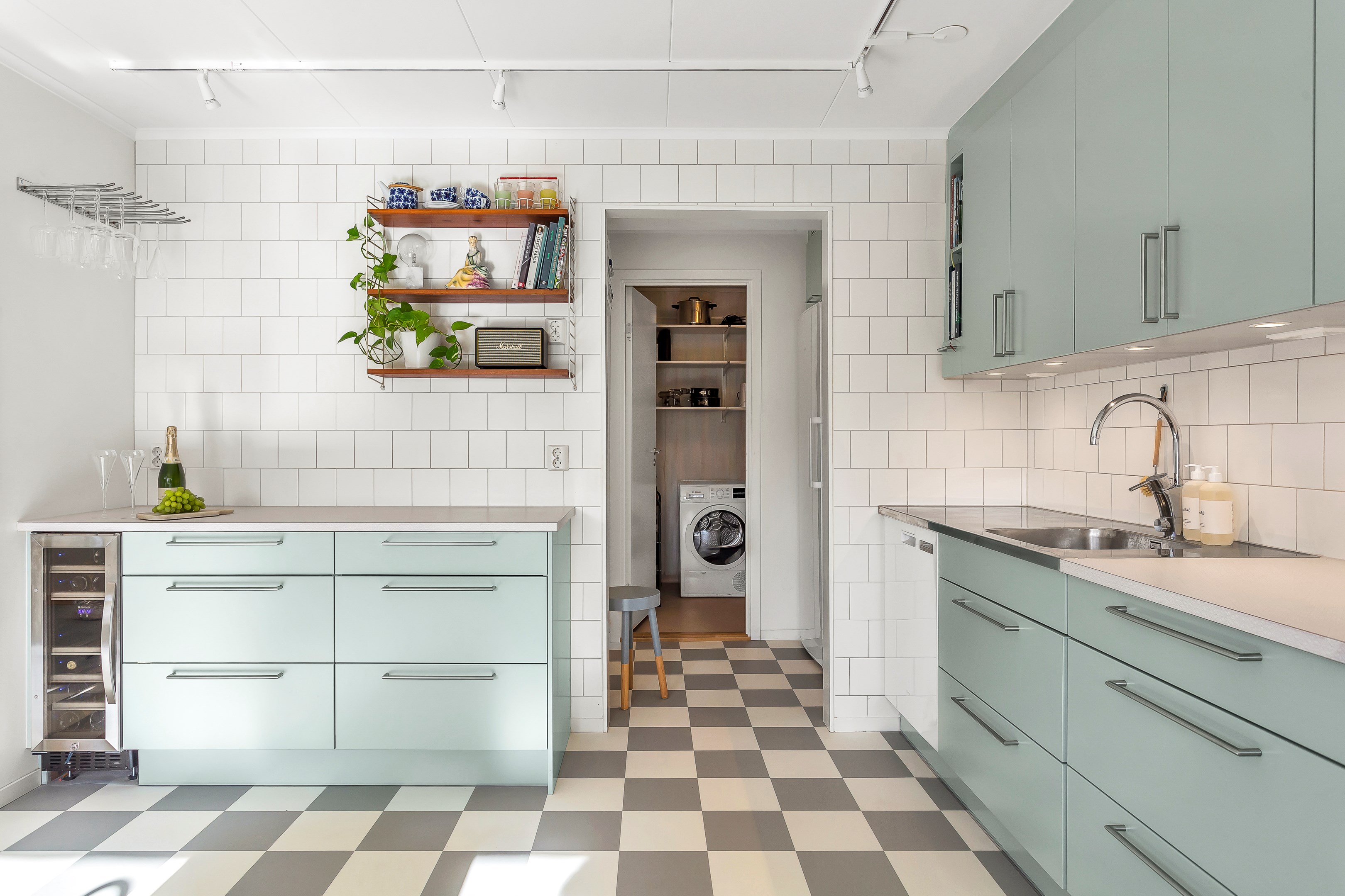 Bostadsbild från Plommonvägen 127, Såld i Västra Ängby, Knivsta