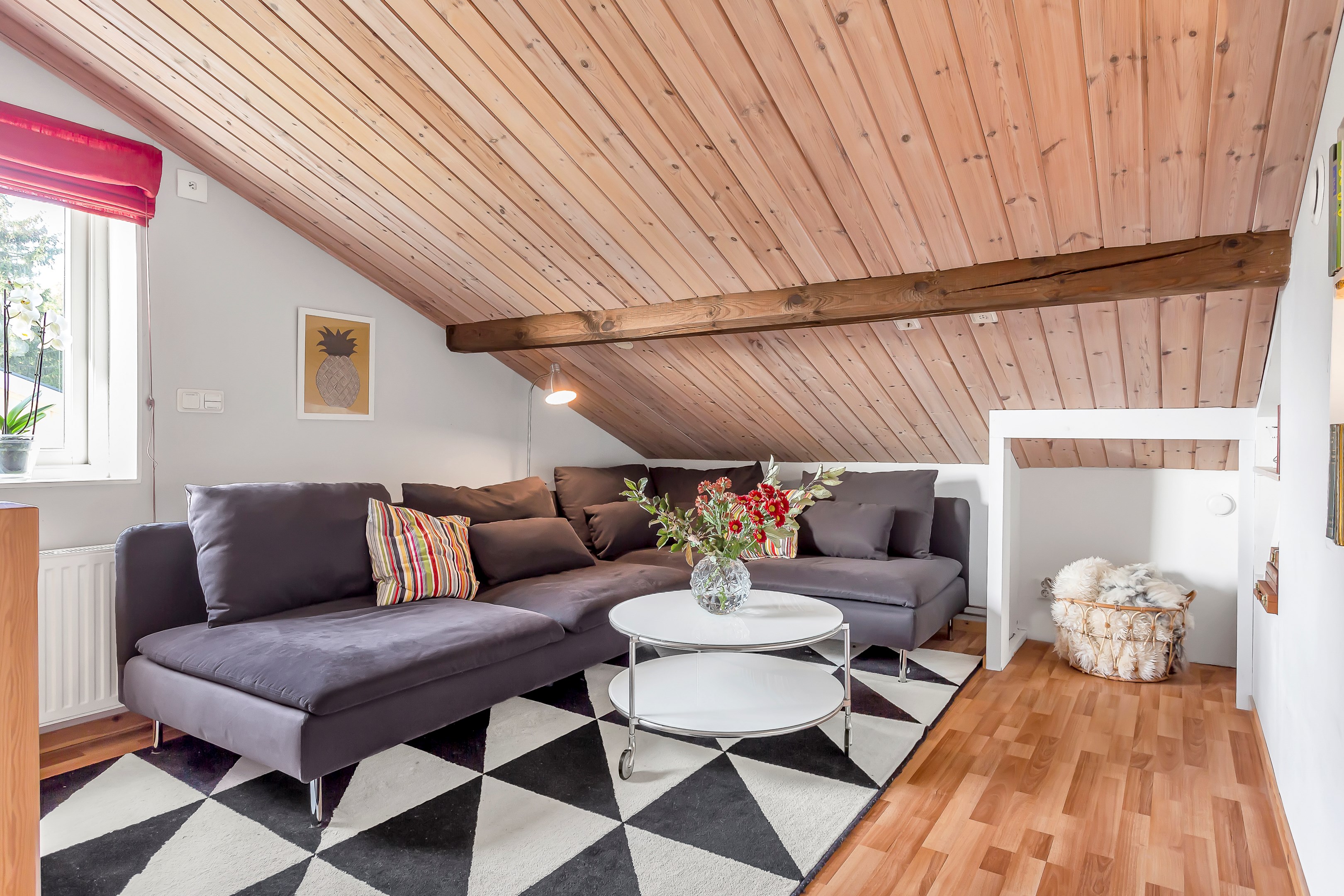 Bostadsbild från Plommonvägen 127, Såld i Västra Ängby, Knivsta