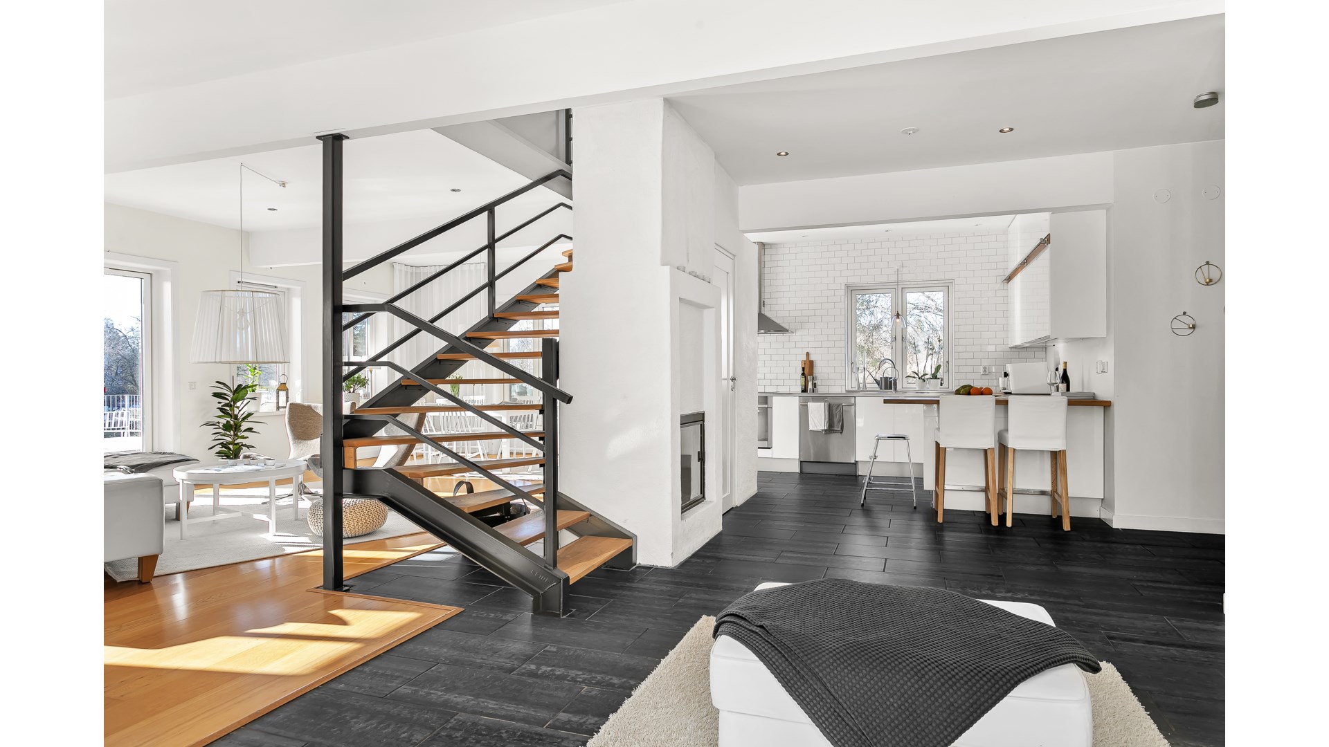 Bostadsbild från Vreta strandväg 56, Såld i Vreta, Uppsala