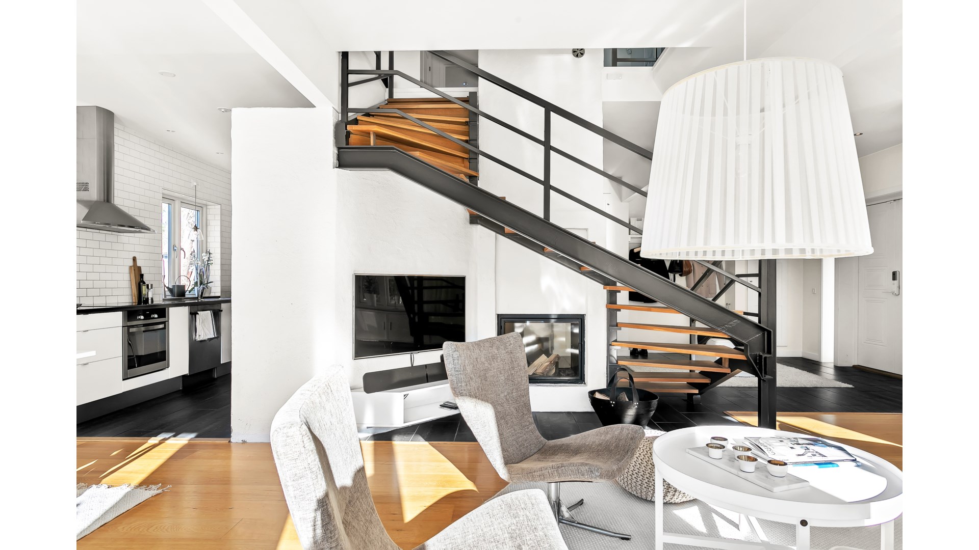 Bostadsbild från Vreta strandväg 56, Såld i Vreta, Uppsala