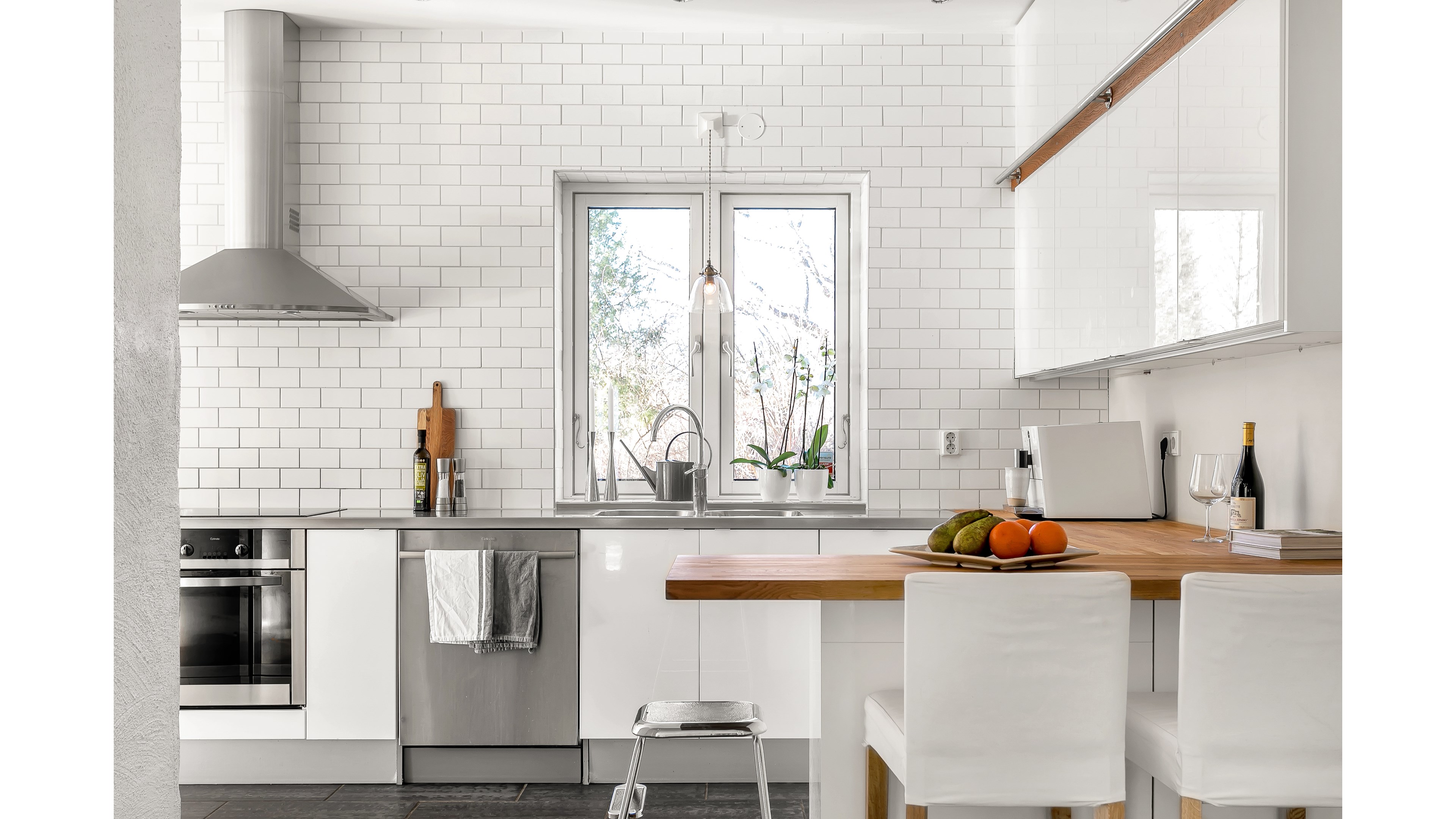 Bostadsbild från Vreta strandväg 56, Såld i Vreta, Uppsala