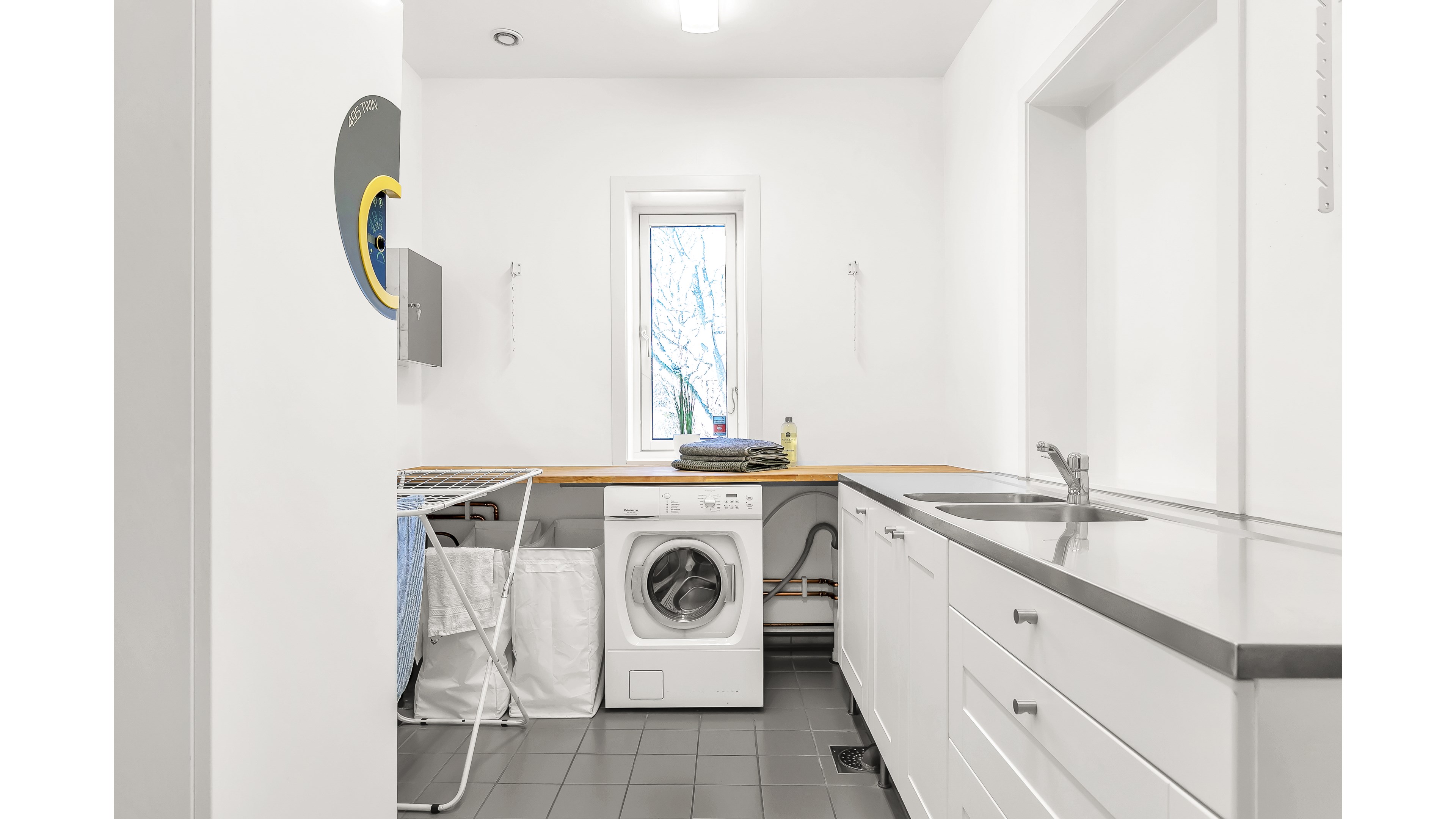 Bostadsbild från Vreta strandväg 56, Såld i Vreta, Uppsala