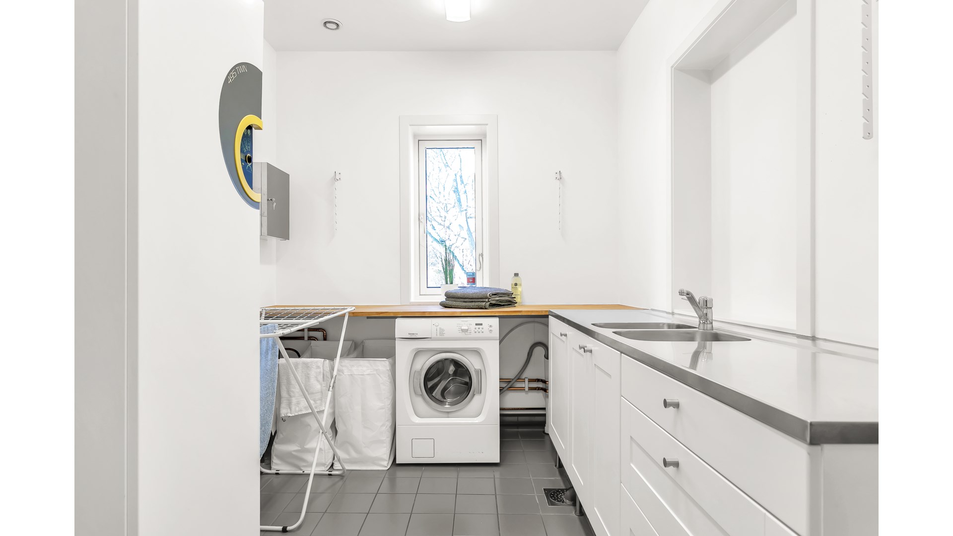 Bostadsbild från Vreta strandväg 56, Såld i Vreta, Uppsala