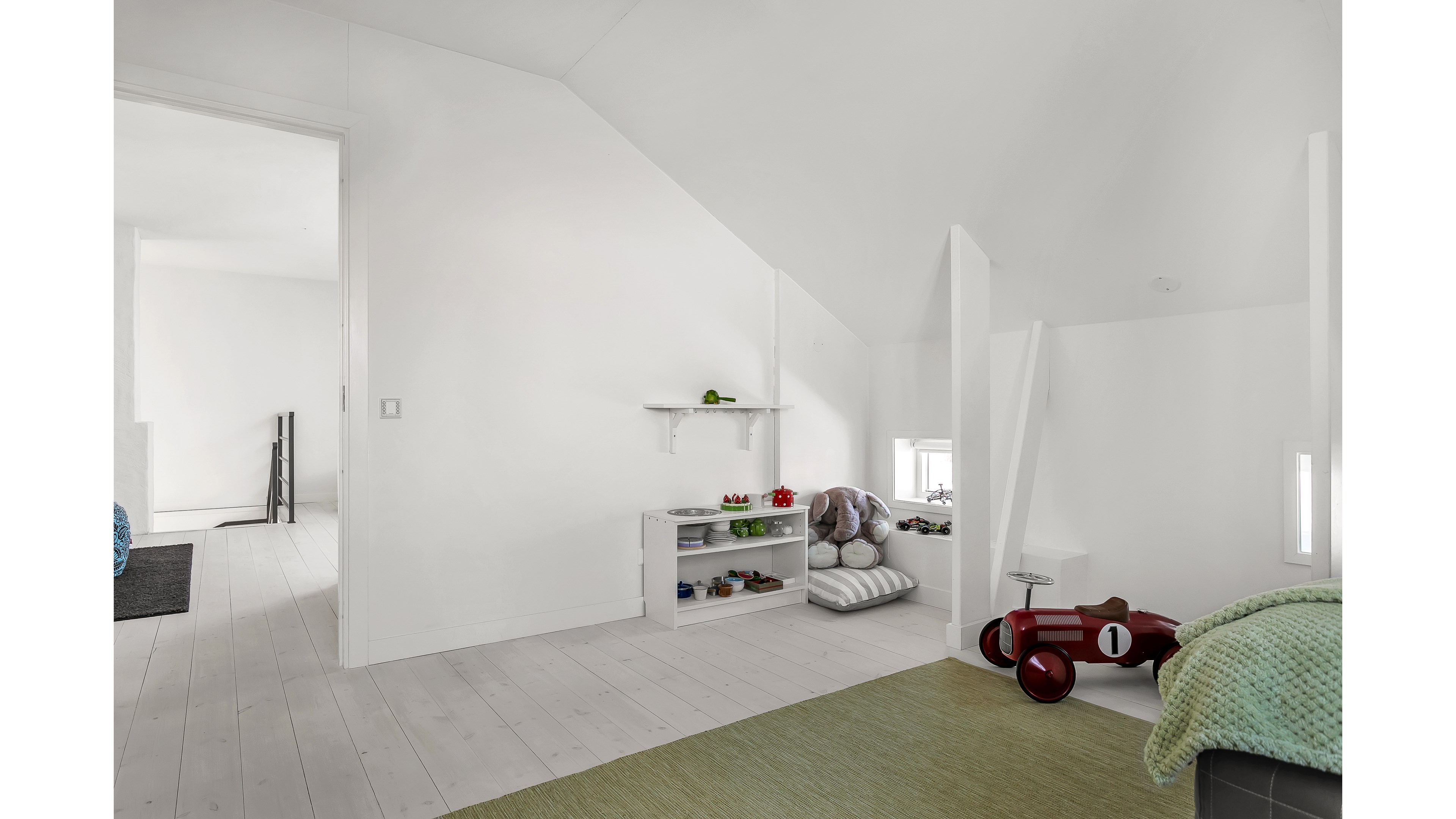 Bostadsbild från Vreta strandväg 56, Såld i Vreta, Uppsala