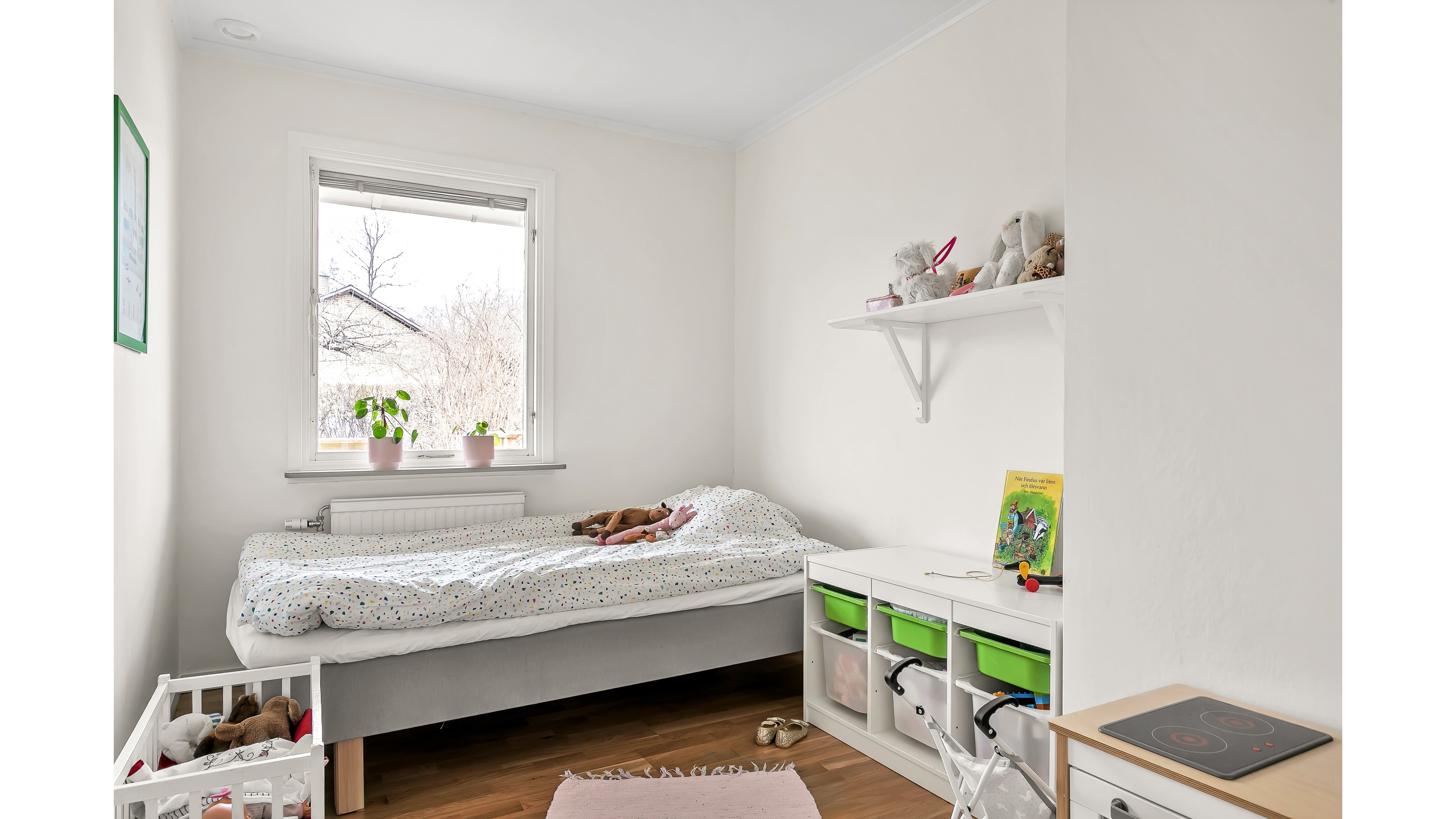 Bostadsbild från Lönnviksvägen 2, Såld i Sunnersta, Uppsala