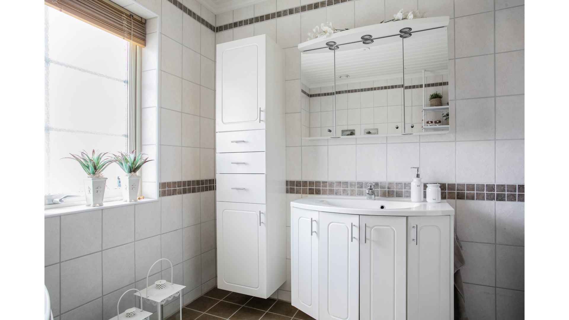 Bostadsbild från Trevlingevägen 41, Såld i Gåvsta, Uppsala