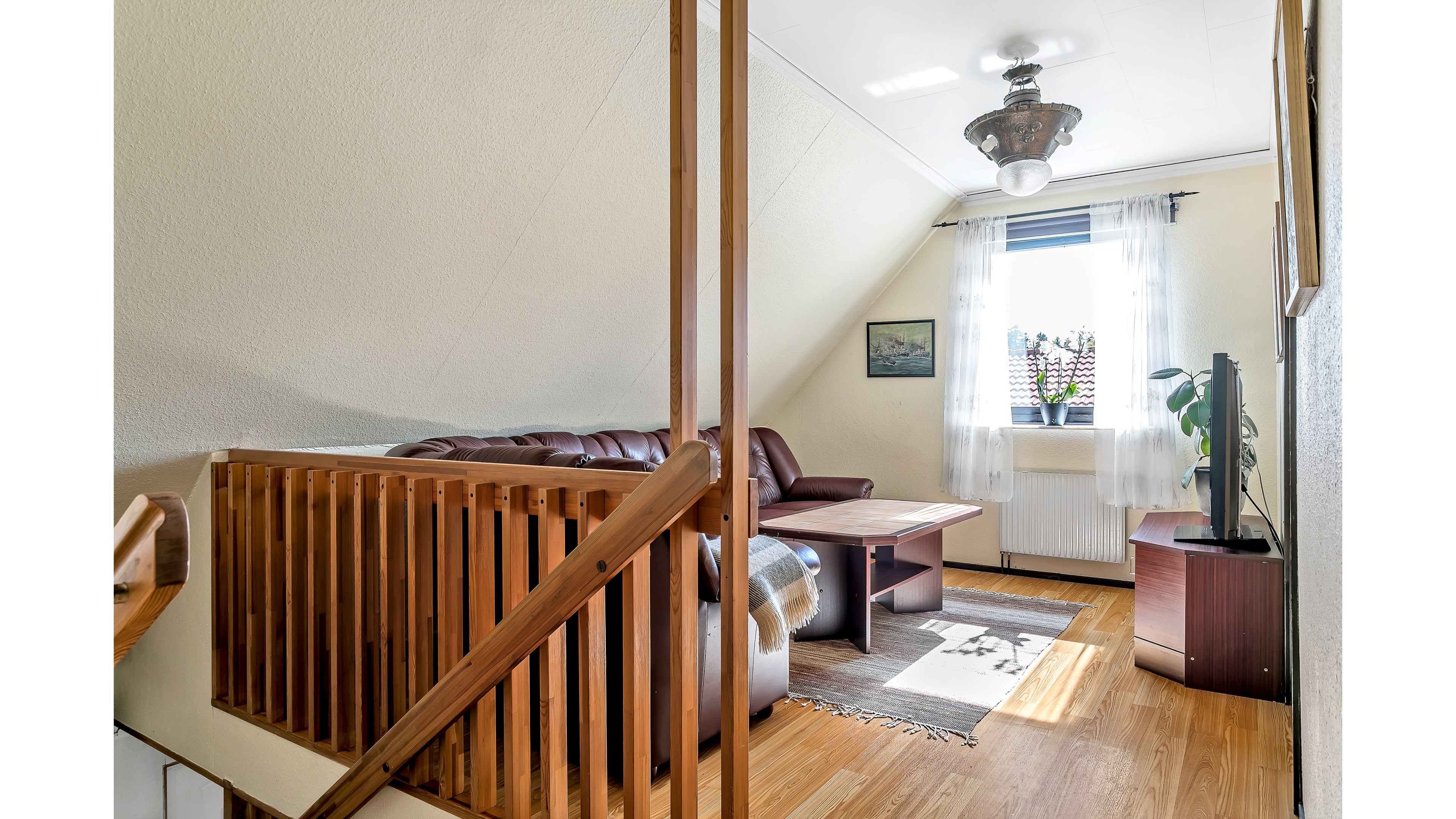 Bostadsbild från Orionvägen 14, Såld i Storvreta, Uppsala