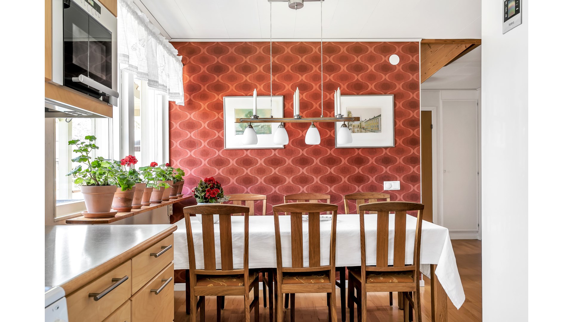 Bostadsbild från Orionvägen 14, Såld i Storvreta, Uppsala