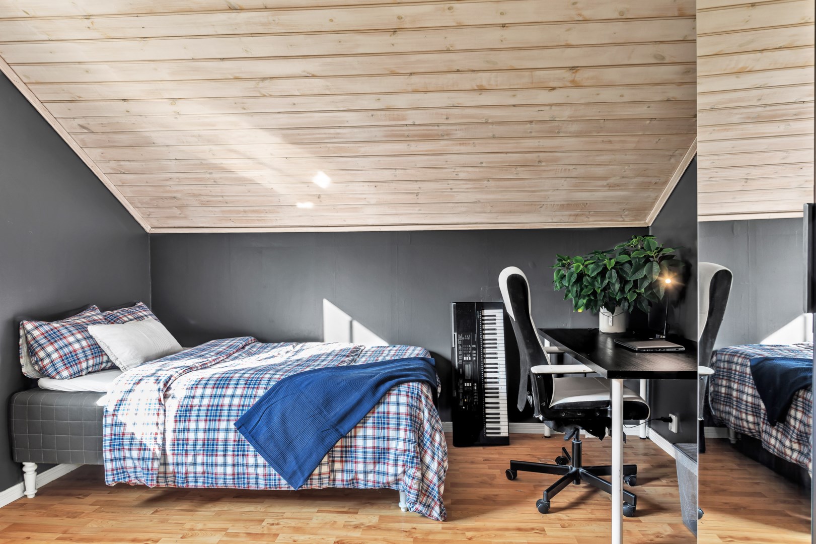 Bostadsbild från Ärnevi Hällkana 83, Såld i Funbo, Uppsala