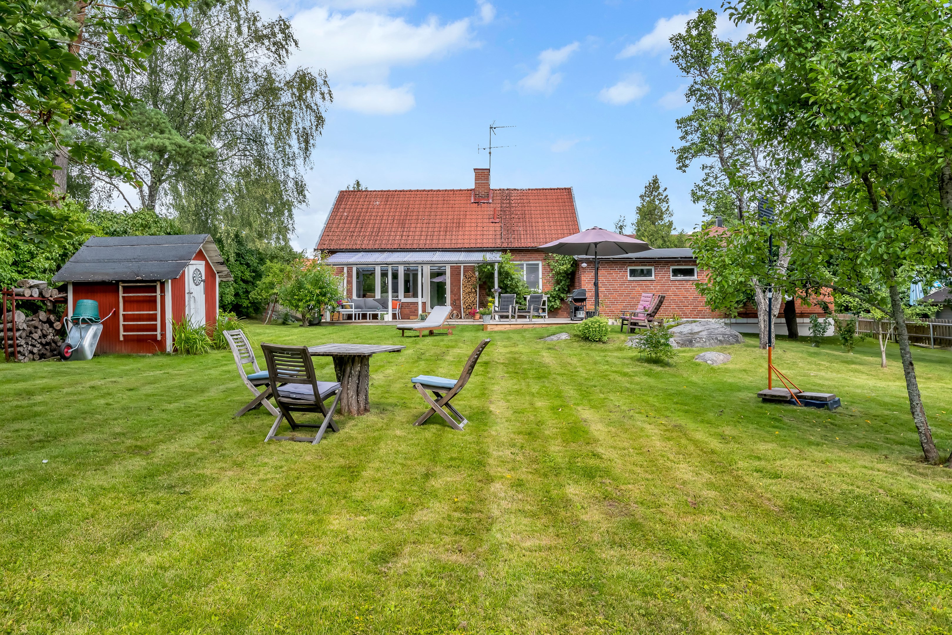 Bostadsbild från Södra Parkvägen 6B, Såld i Norby, Uppsala