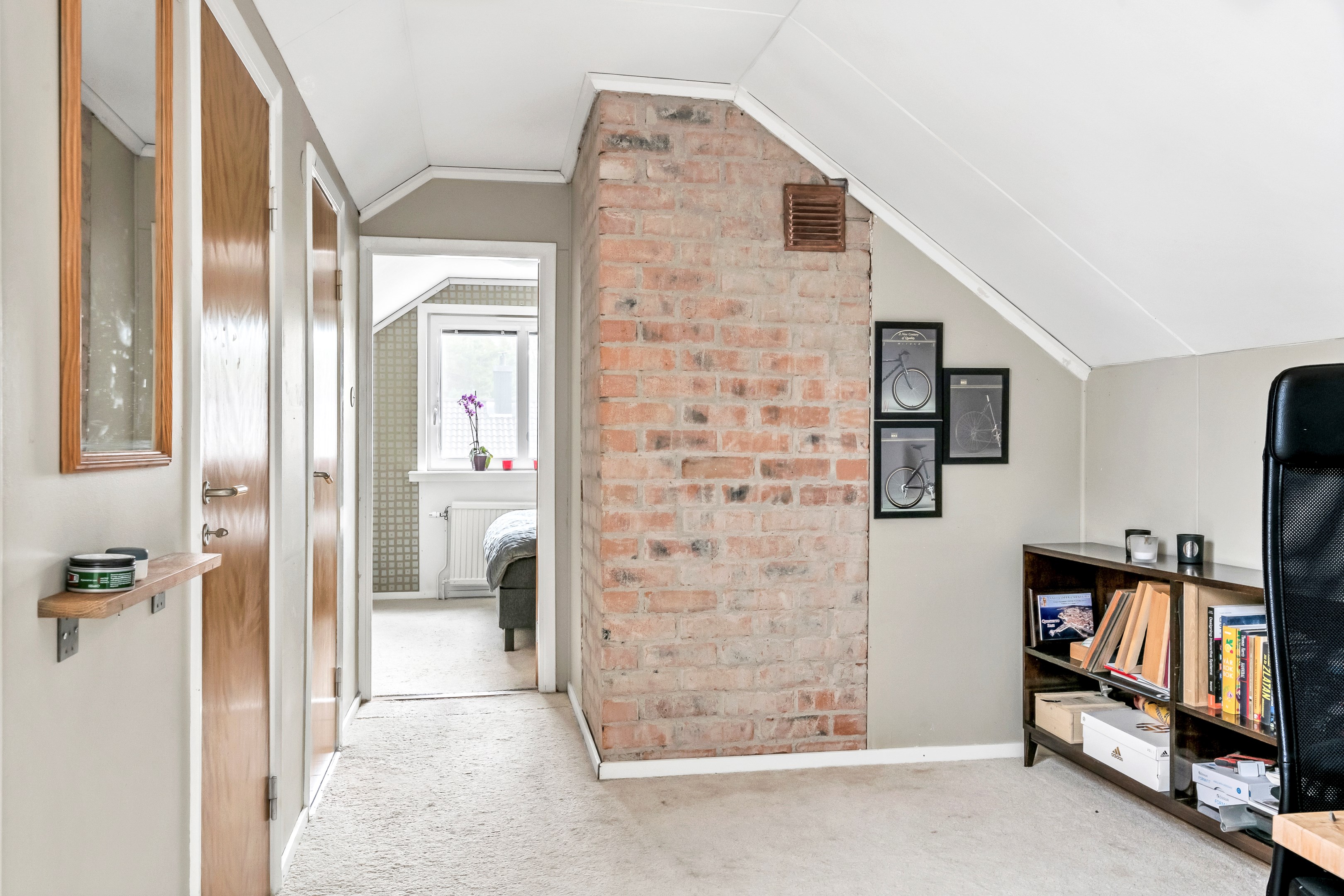 Bostadsbild från Södra Parkvägen 6B, Såld i Norby, Uppsala