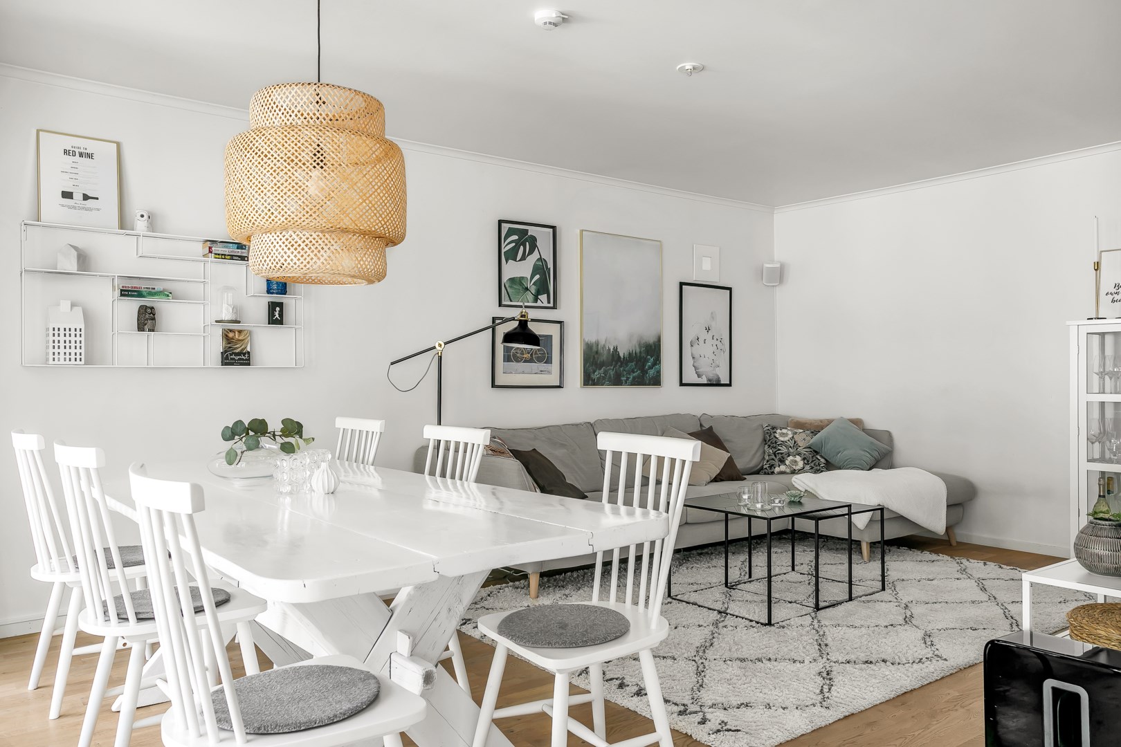 Bostadsbild från Fögderivägen 30, Såld i Bälinge, Uppsala