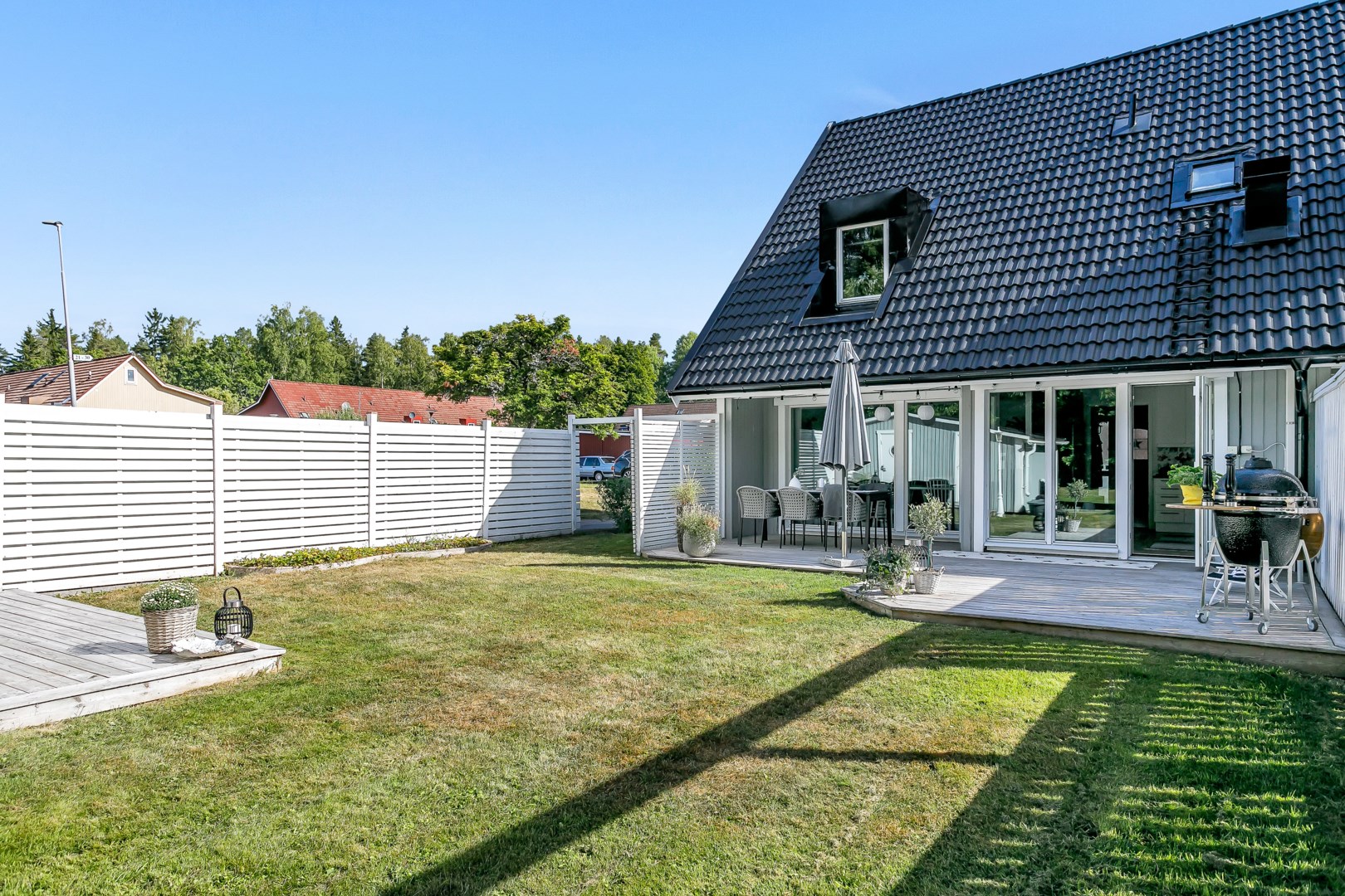 Bostadsbild från Fögderivägen 30, Såld i Bälinge, Uppsala