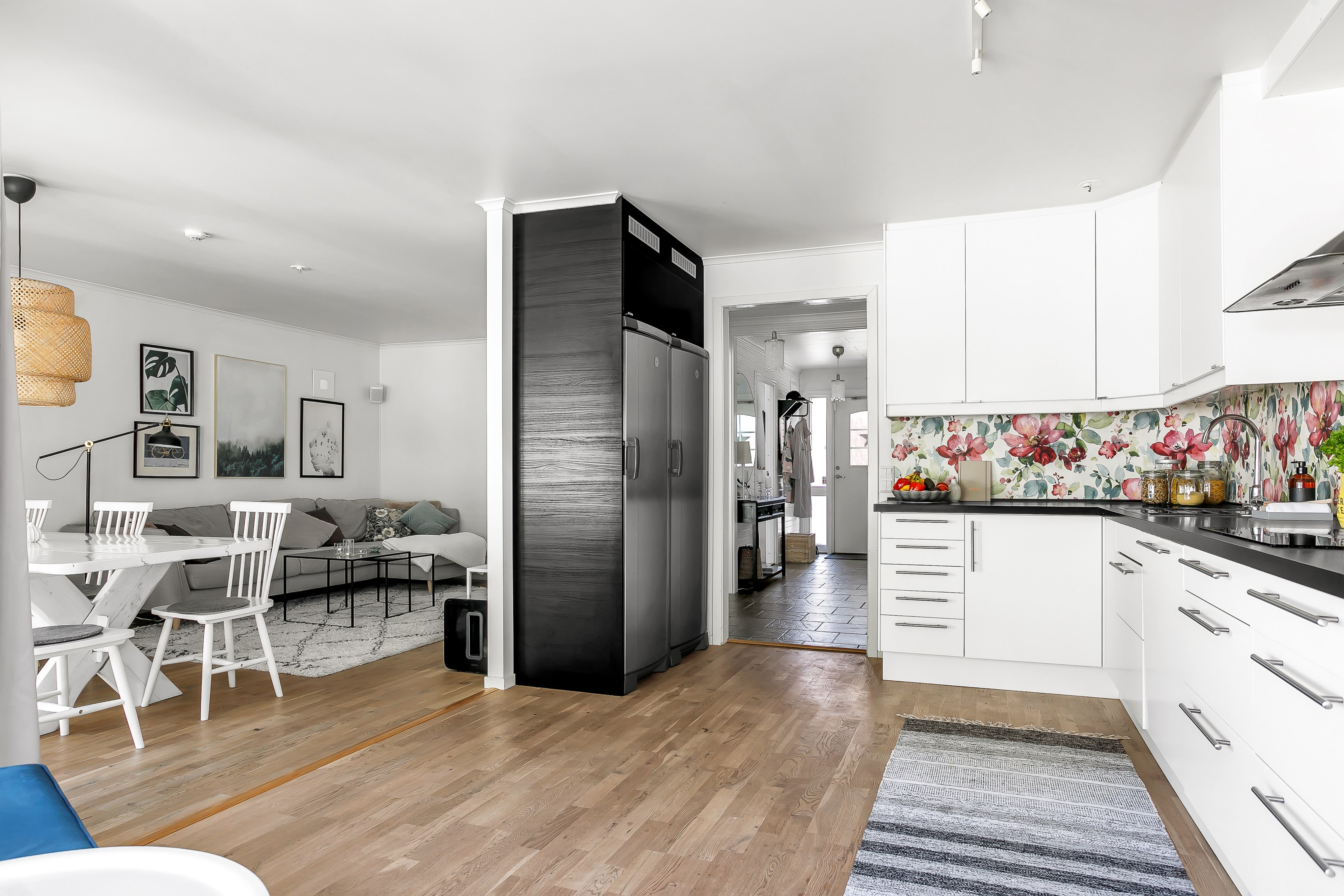 Bostadsbild från Fögderivägen 30, Såld i Bälinge, Uppsala