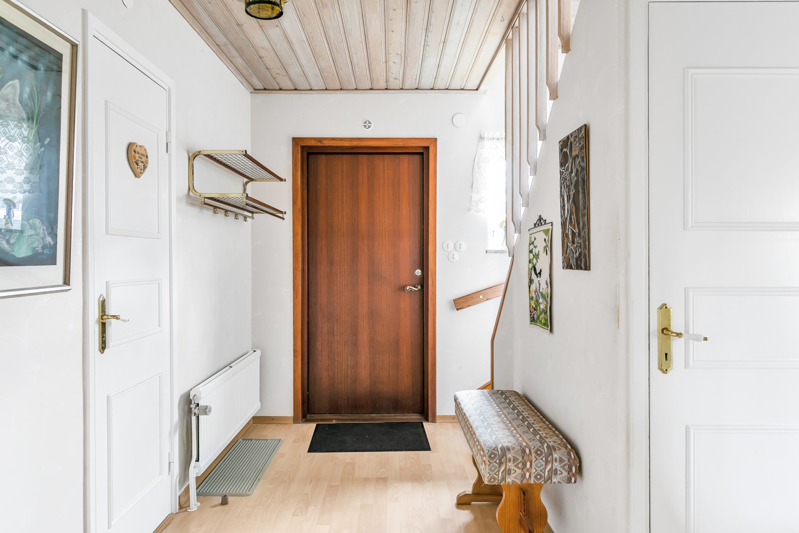 Bostadsbild från Ryttarvägen 1, Såld i Lövstalöt, Uppsala