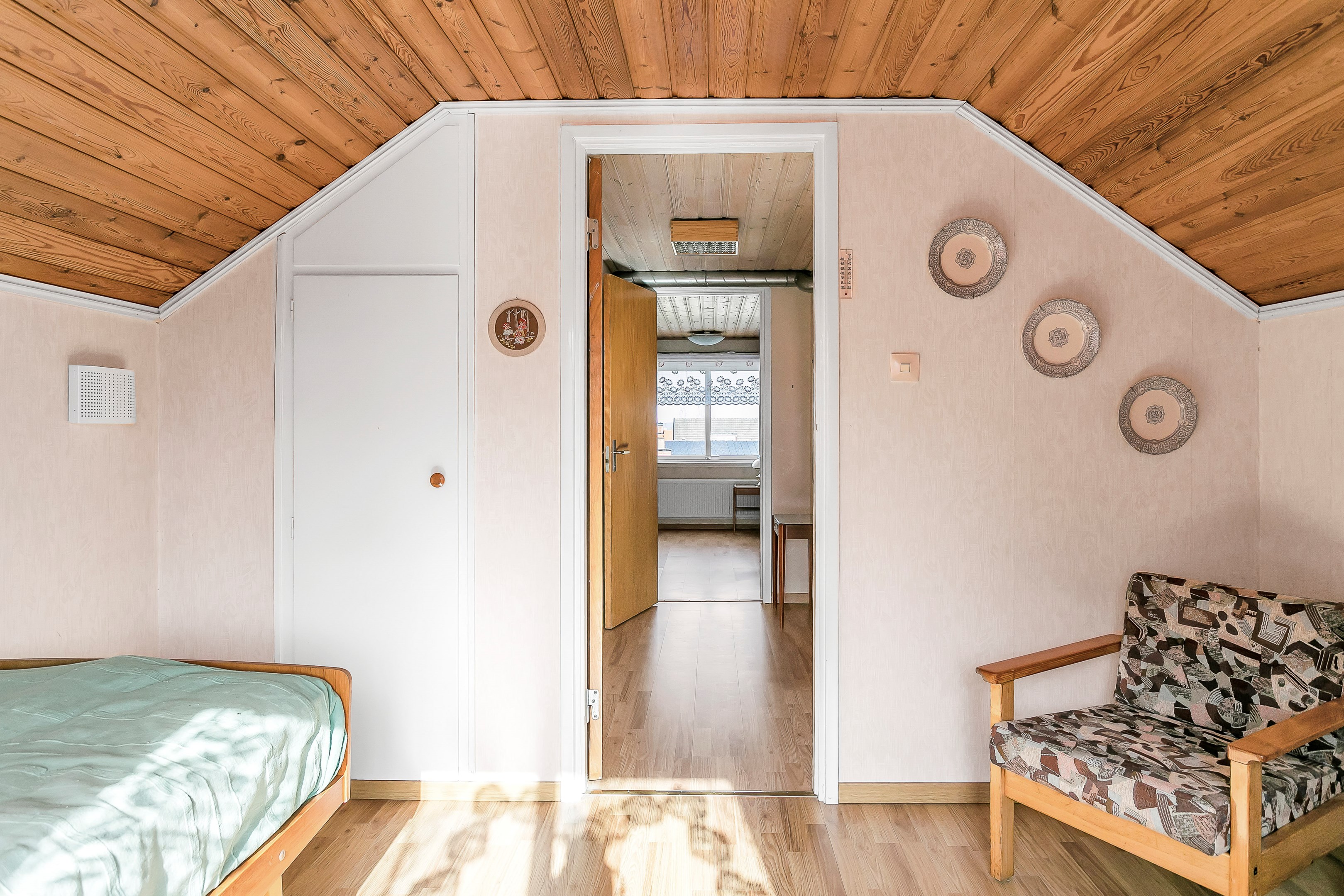 Bostadsbild från Ryttarvägen 1, Såld i Lövstalöt, Uppsala