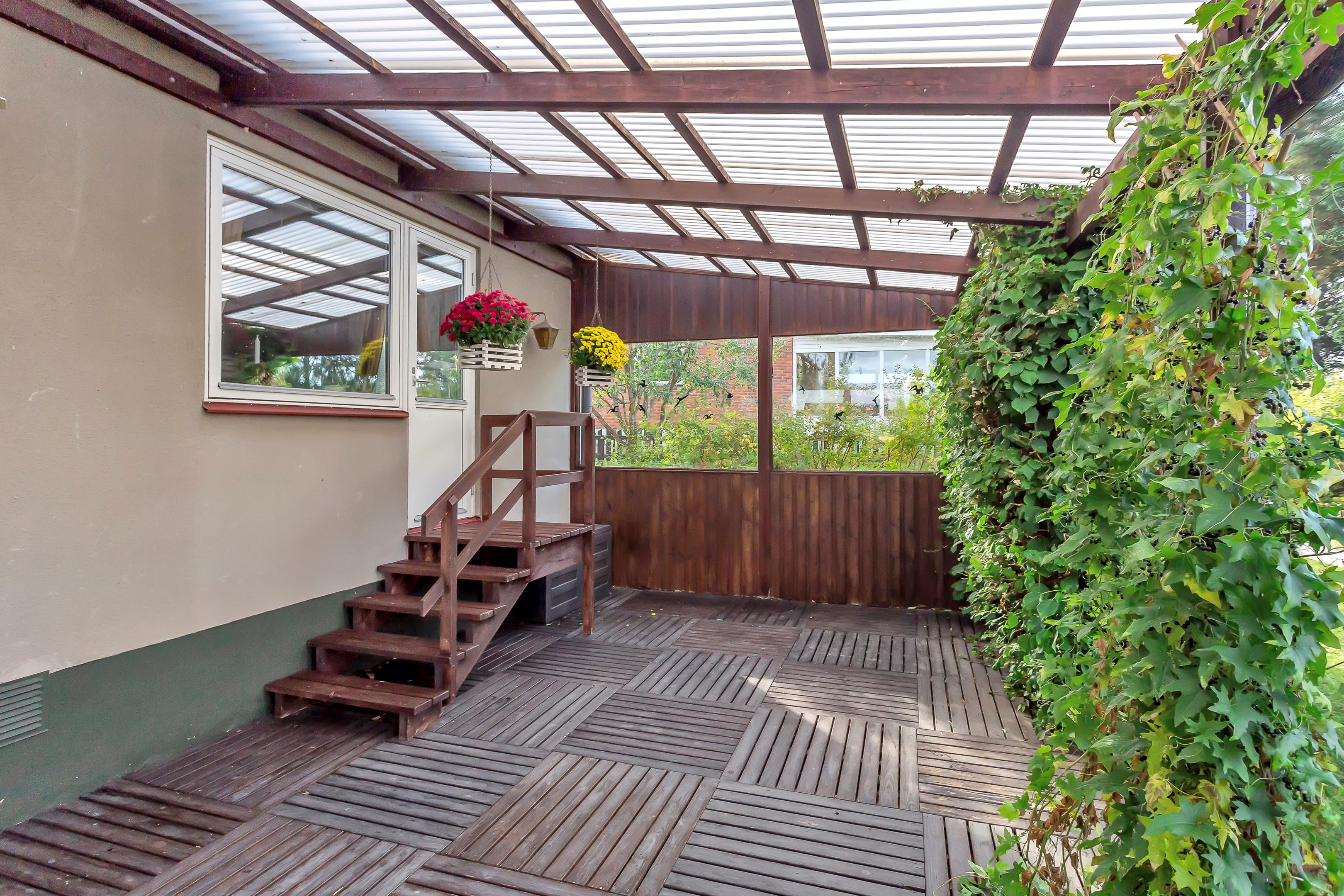 Bostadsbild från Ryttarvägen 1, Såld i Lövstalöt, Uppsala