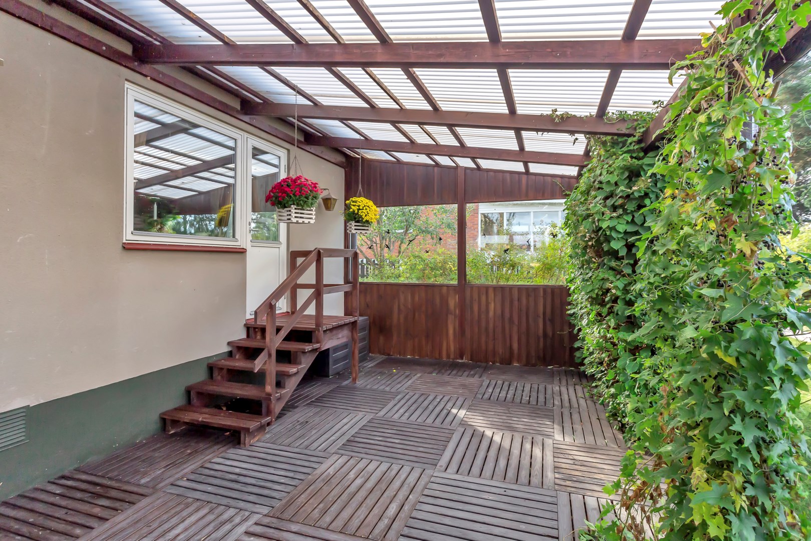 Bostadsbild från Ryttarvägen 1, Såld i Lövstalöt, Uppsala