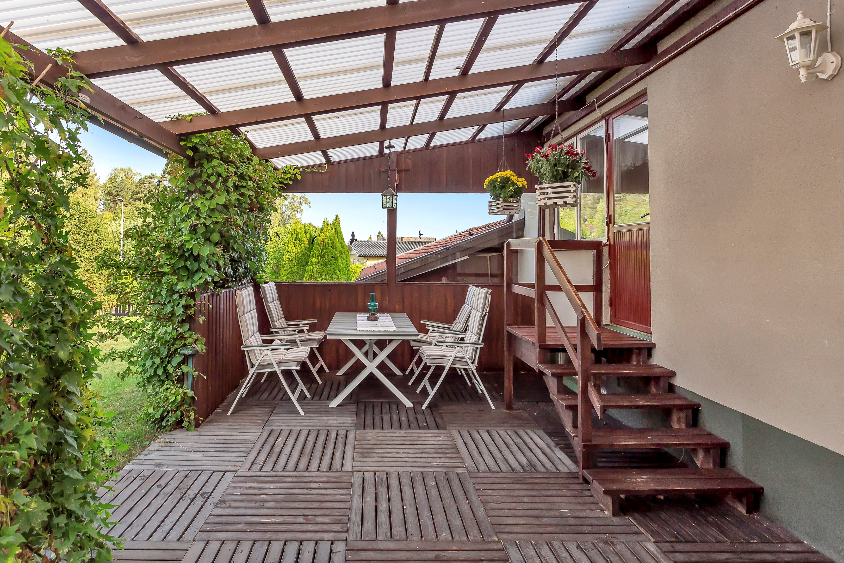 Bostadsbild från Ryttarvägen 1, Såld i Lövstalöt, Uppsala