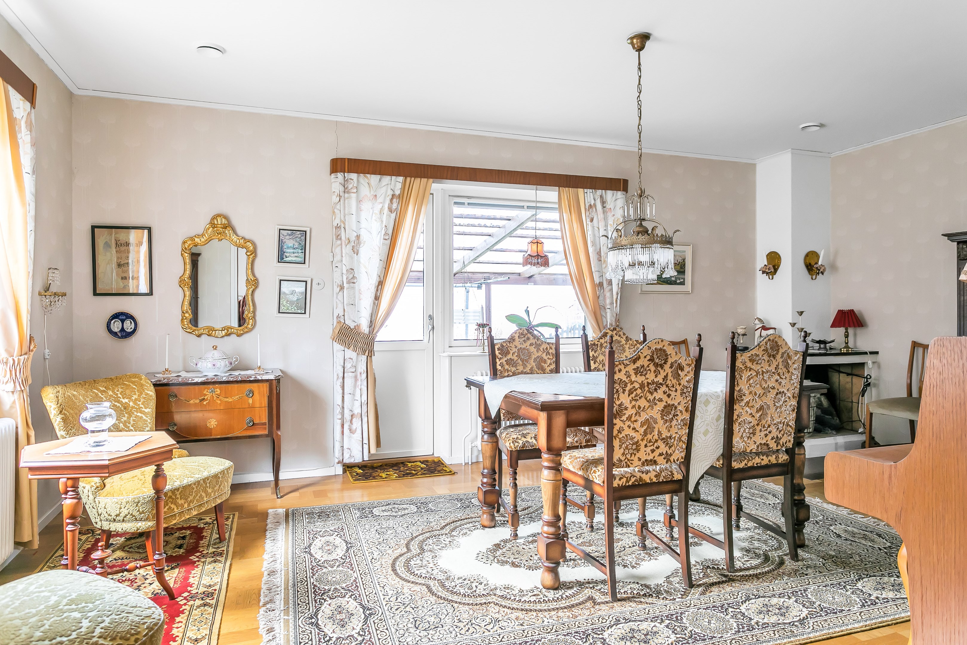 Bostadsbild från Ryttarvägen 1, Såld i Lövstalöt, Uppsala