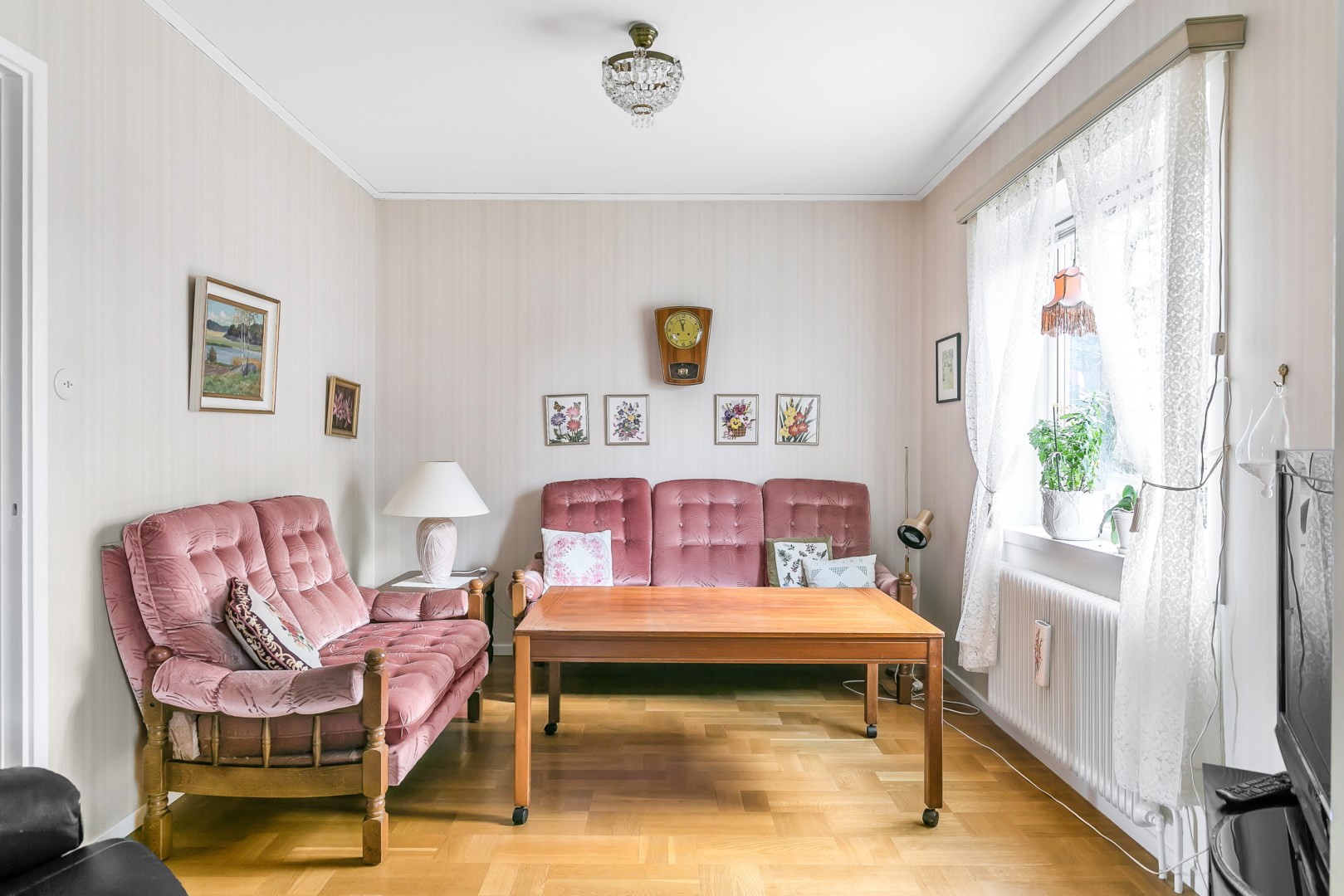 Bostadsbild från Ryttarvägen 1, Såld i Lövstalöt, Uppsala