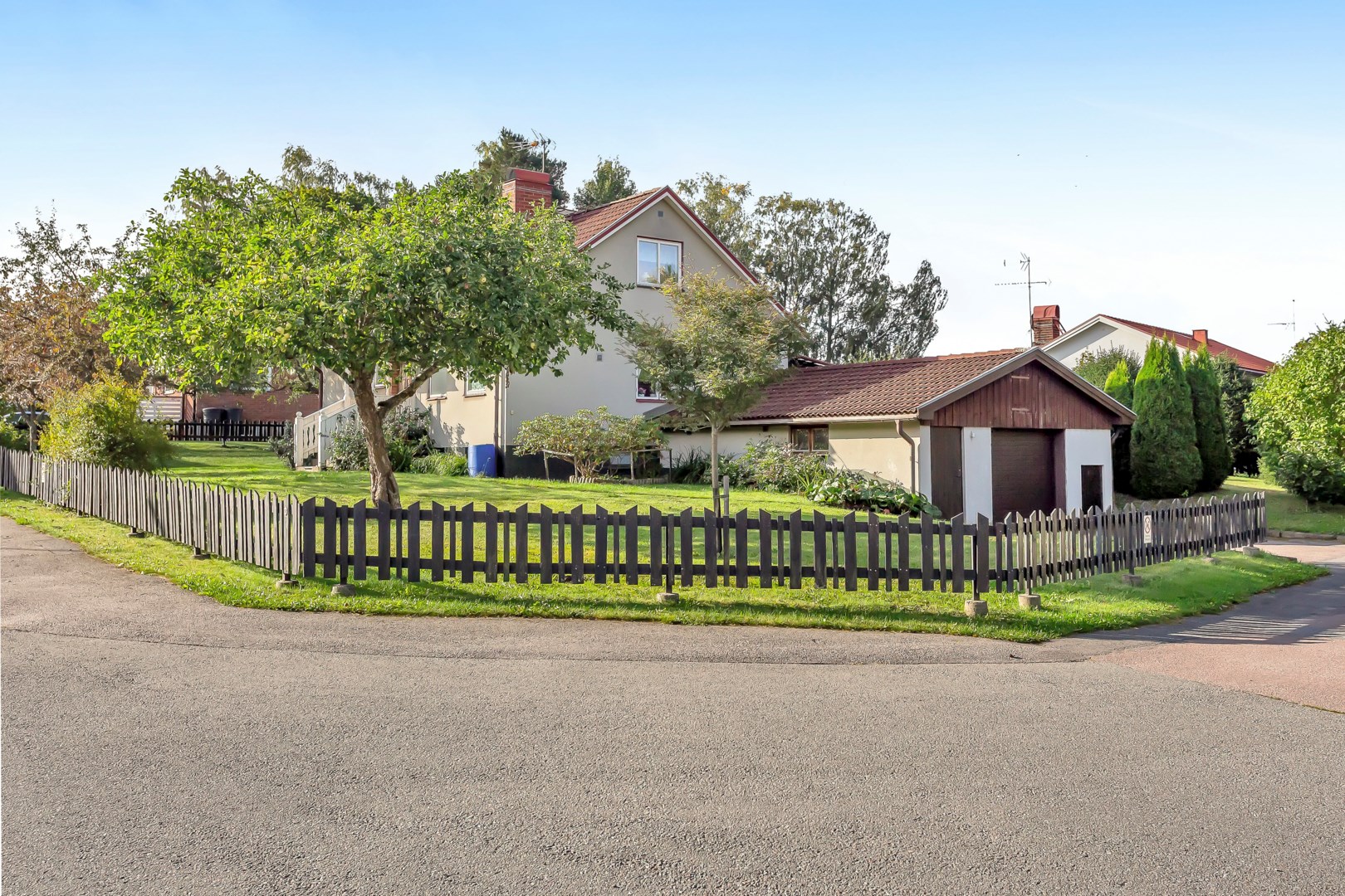 Bostadsbild från Ryttarvägen 1, Såld i Lövstalöt, Uppsala