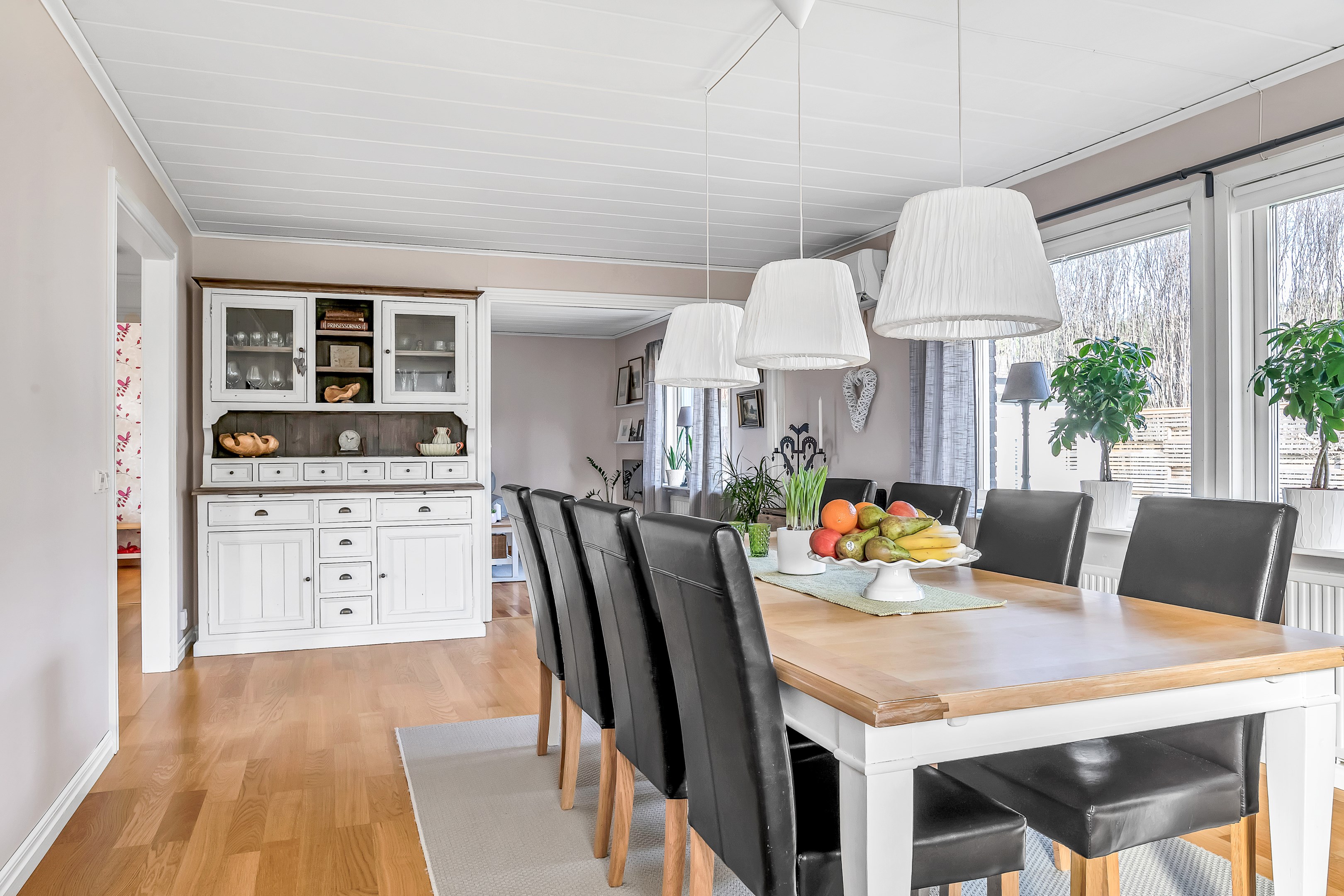 Bostadsbild från Fyrspannsvägen 11, Såld i Björklinge, Uppsala