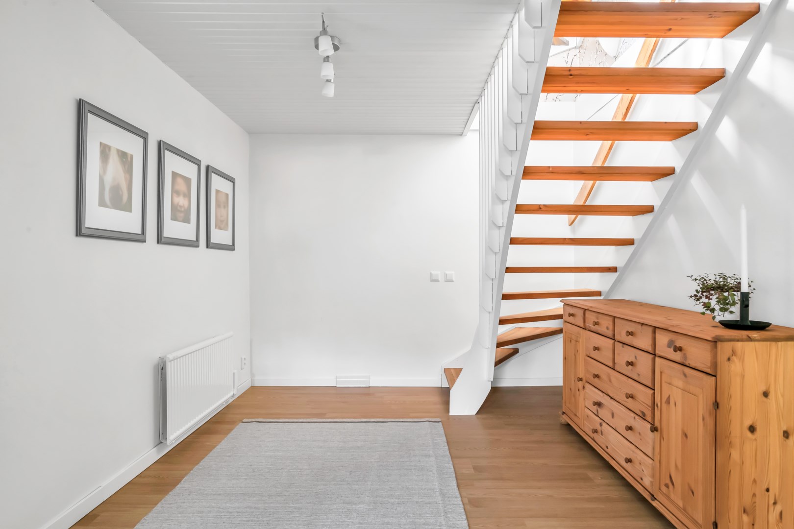 Bostadsbild från Fyrspannsvägen 11, Såld i Björklinge, Uppsala