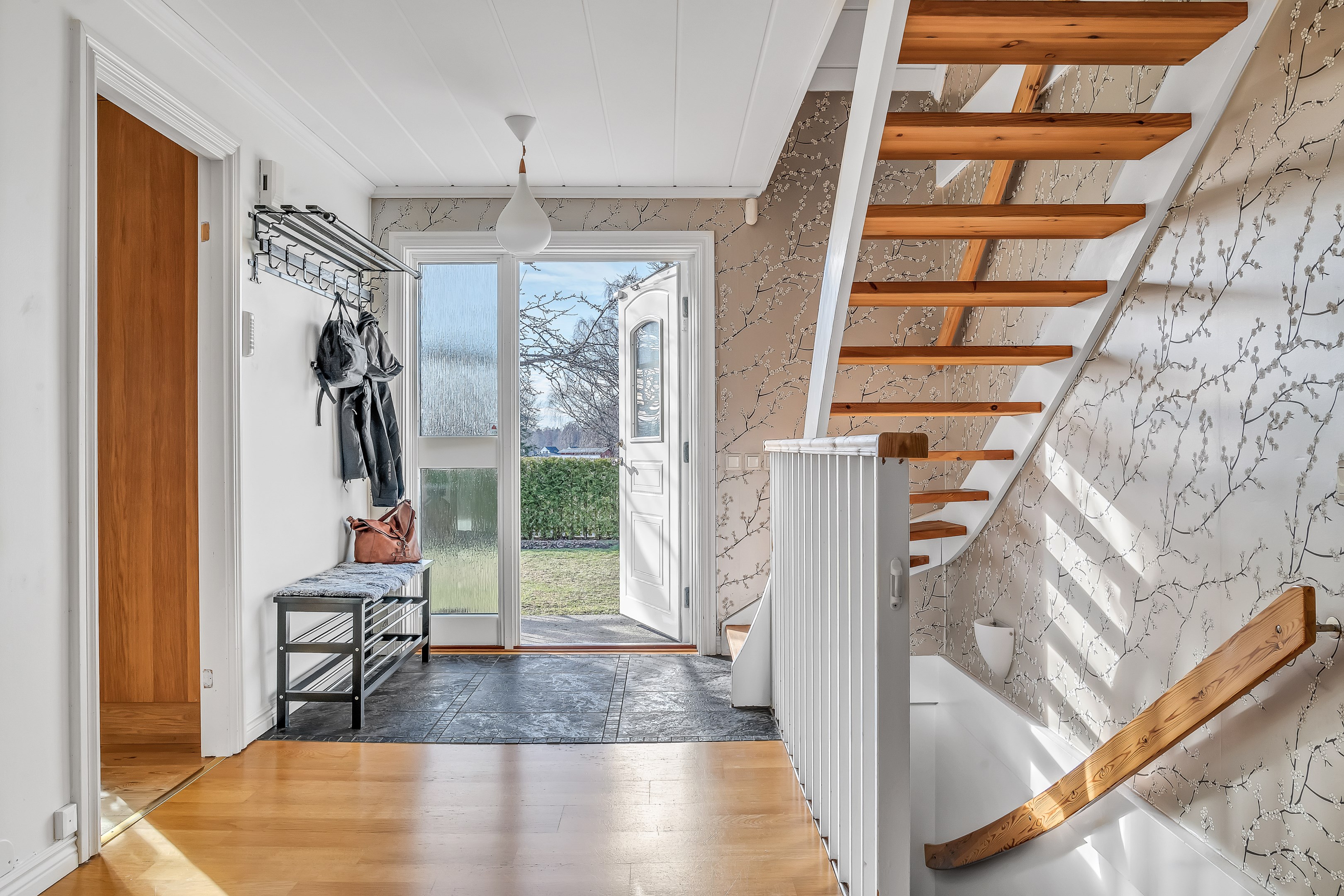 Bostadsbild från Fyrspannsvägen 11, Såld i Björklinge, Uppsala