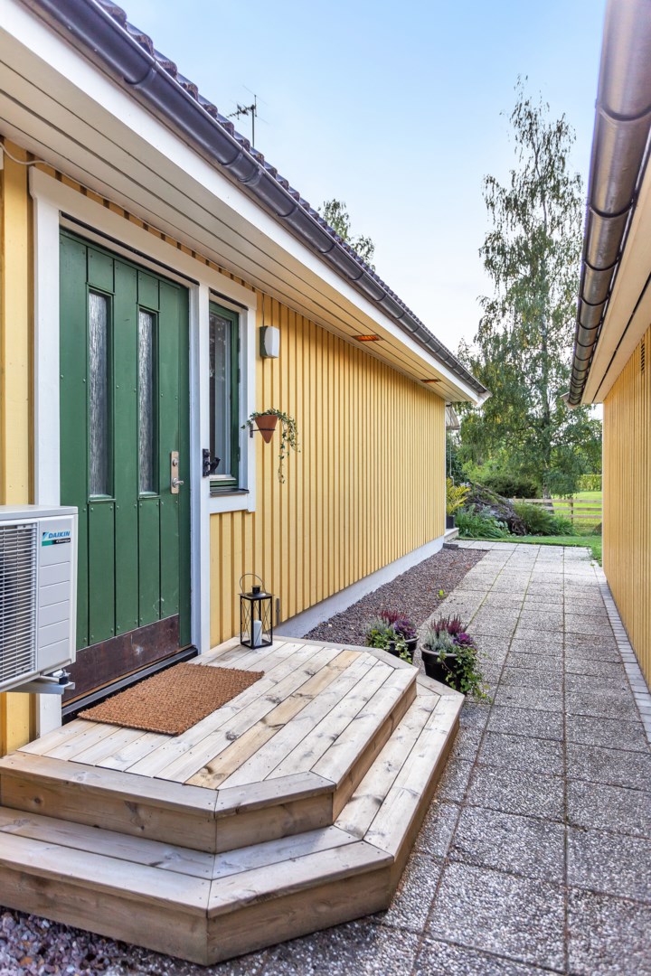 Bostadsbild från Isgrena 37, Såld i Bälinge, Uppsala