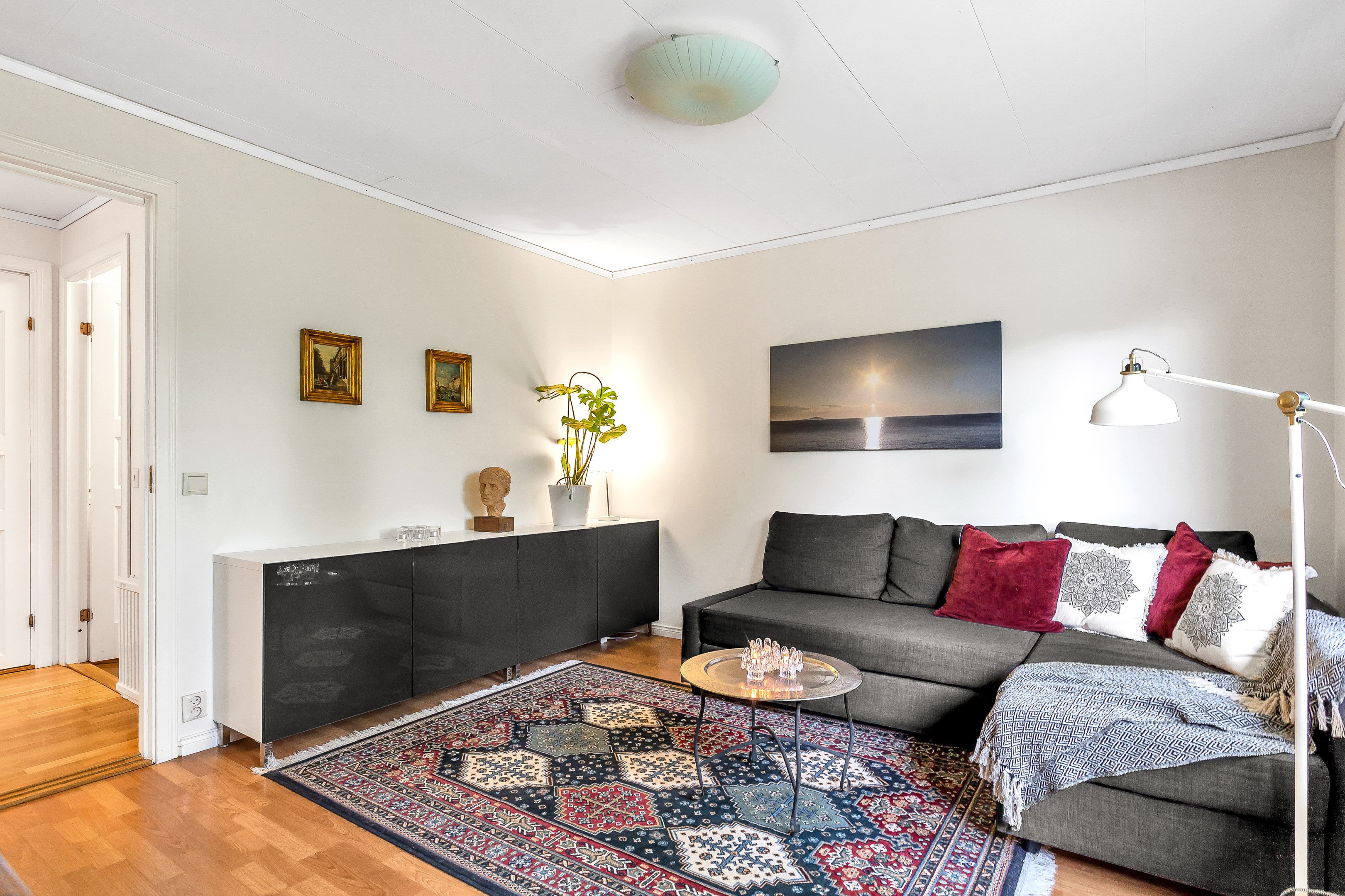 Bostadsbild från Isgrena 37, Såld i Bälinge, Uppsala