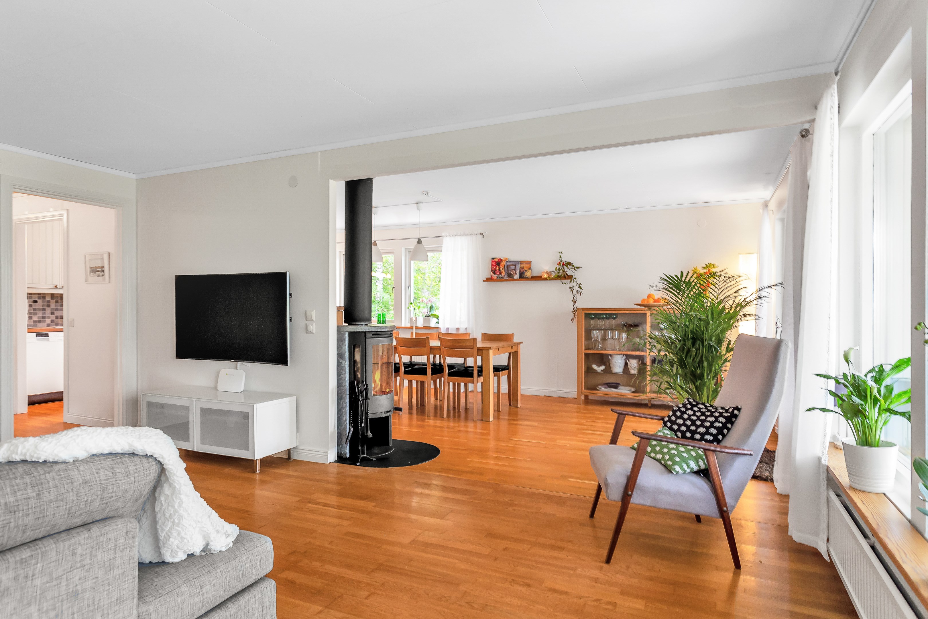 Bostadsbild från Isgrena 37, Såld i Bälinge, Uppsala