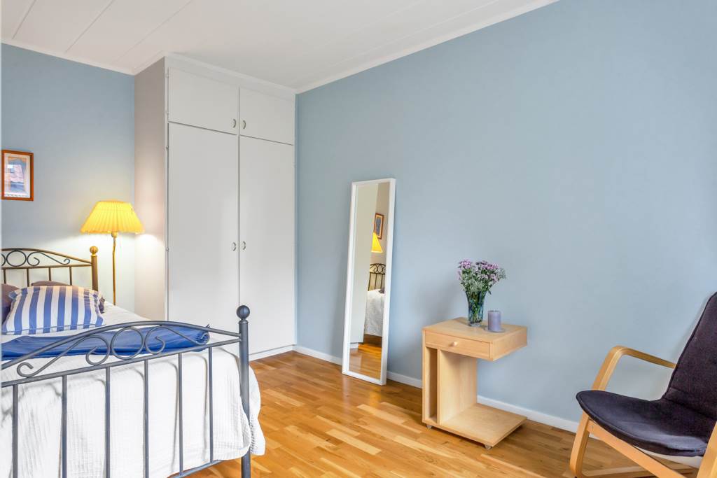 Bostadsbild från Södra Parkvägen 12A, Såld i Norby, Uppsala