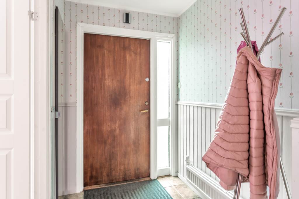 Bostadsbild från Södra Parkvägen 12A, Såld i Norby, Uppsala