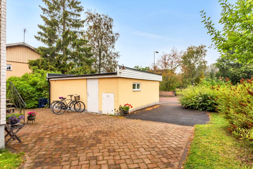 Bostadsbild från Södra Parkvägen 12A, Såld i Norby, Uppsala