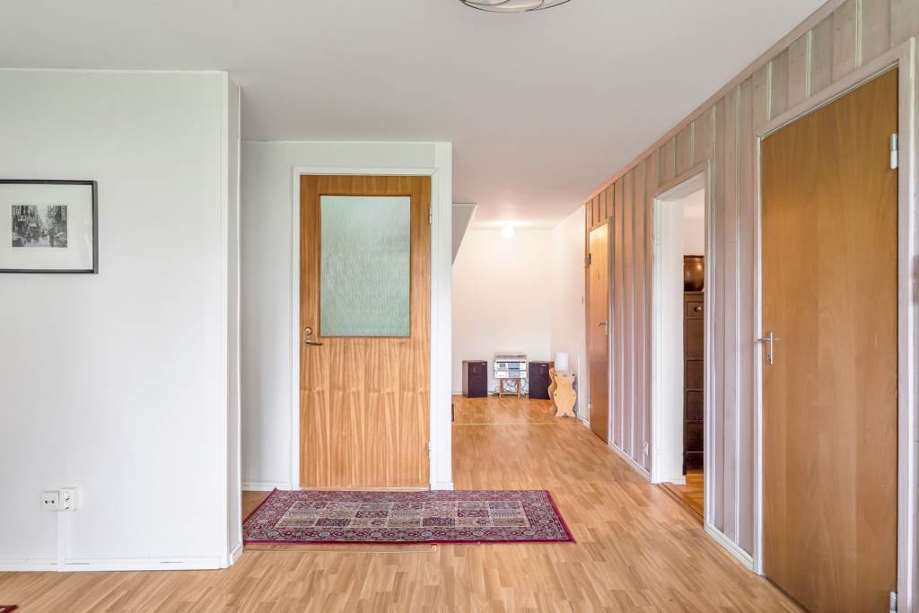 Bostadsbild från Södra Parkvägen 12A, Såld i Norby, Uppsala
