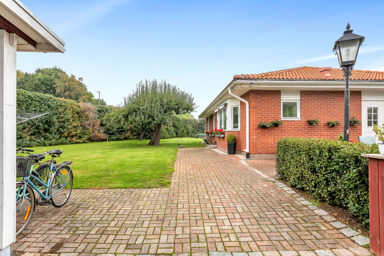 Bostadsbild från Sandmovägen 2, Såld i Valsätra, Uppsala