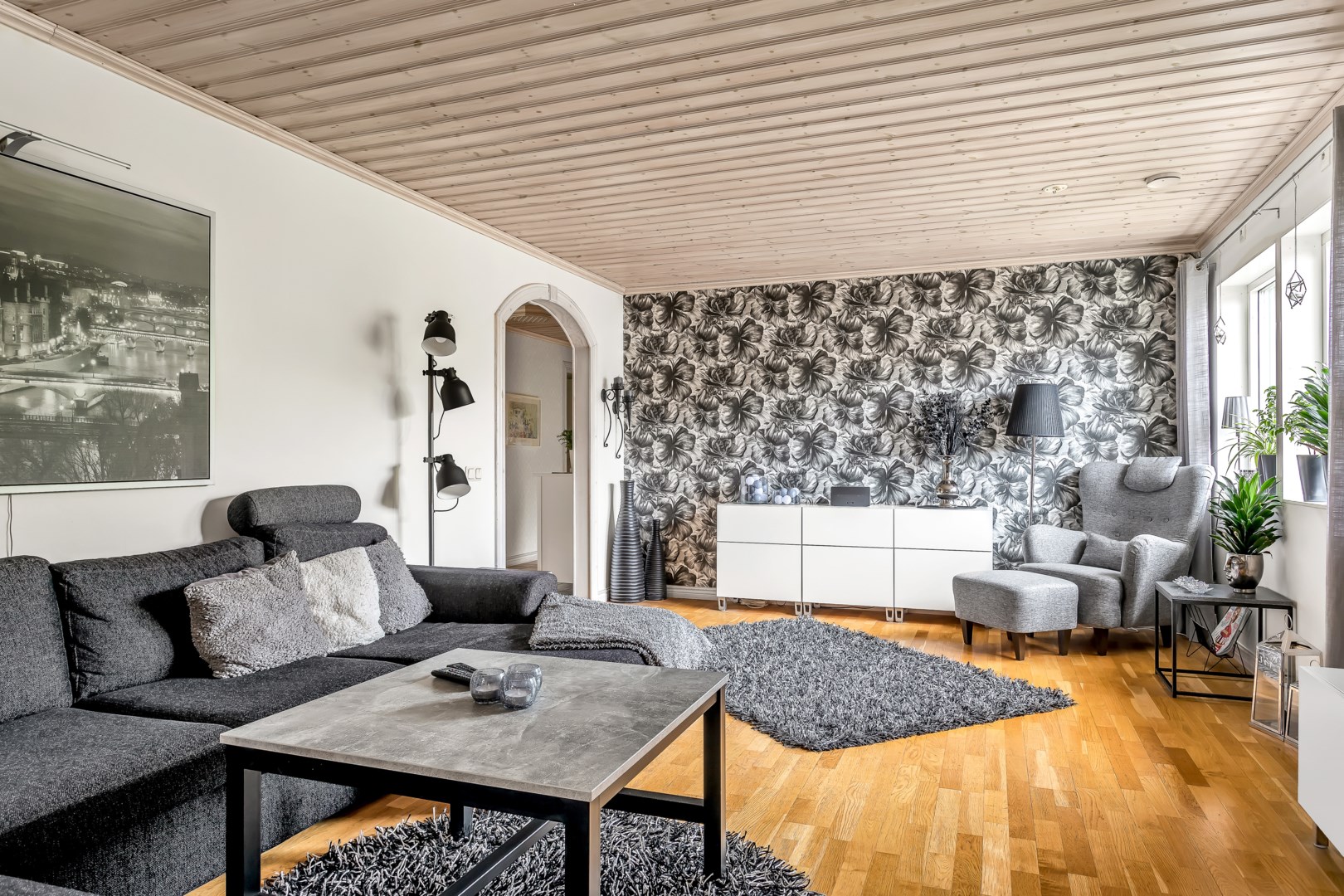 Bostadsbild från Sandmovägen 2, Såld i Valsätra, Uppsala