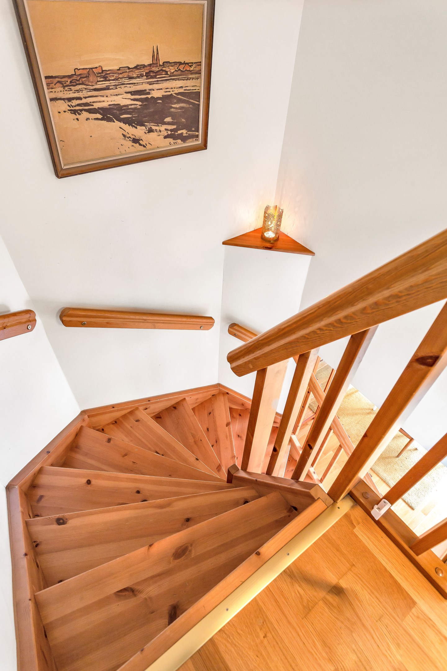 Bostadsbild från Rubinvägen 3, Såld i Herrhagen, Uppsala