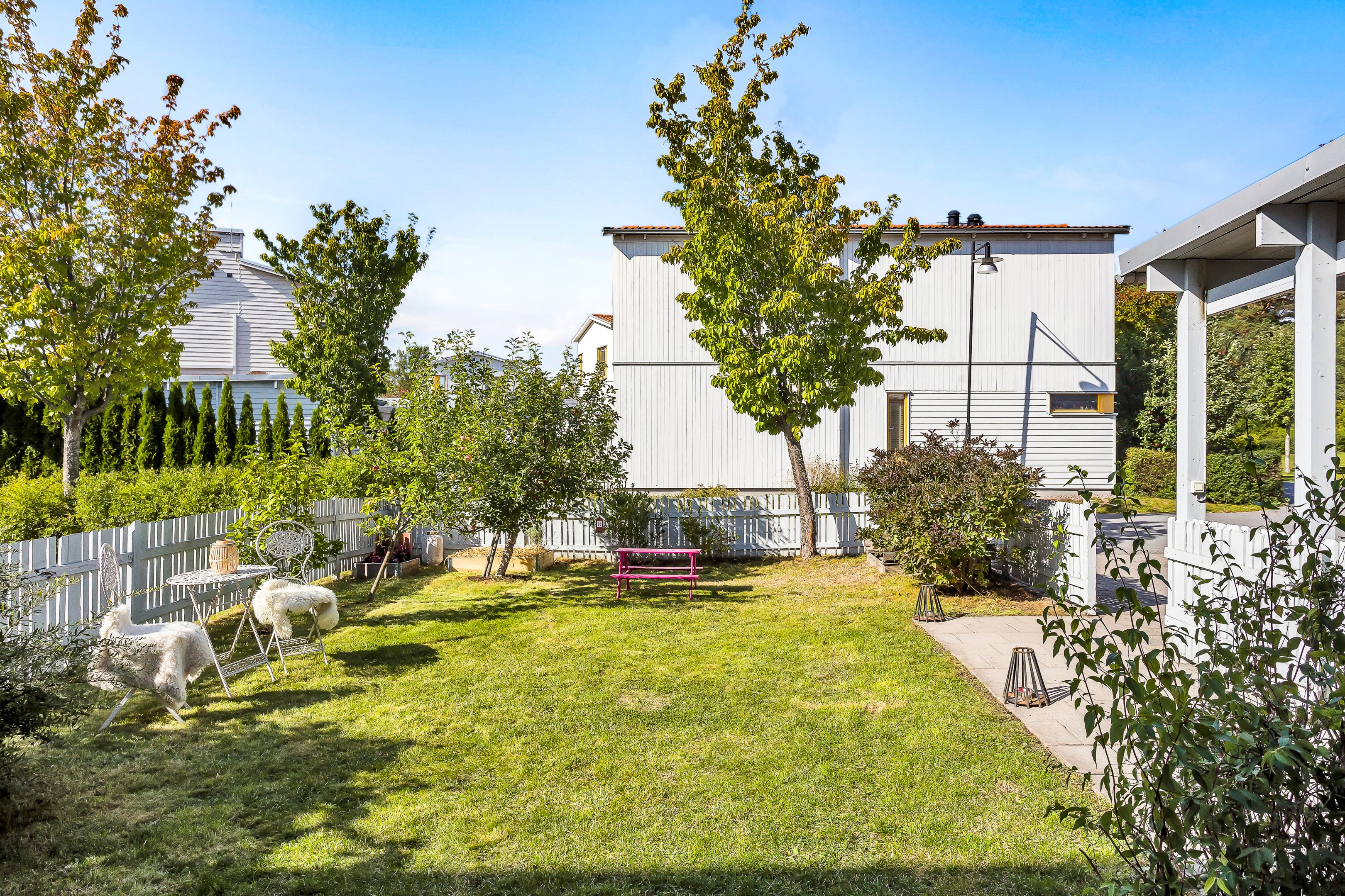 Bostadsbild från Rubinvägen 3, Såld i Herrhagen, Uppsala