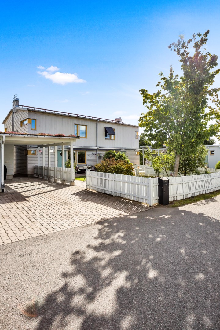 Bostadsbild från Rubinvägen 3, Såld i Herrhagen, Uppsala