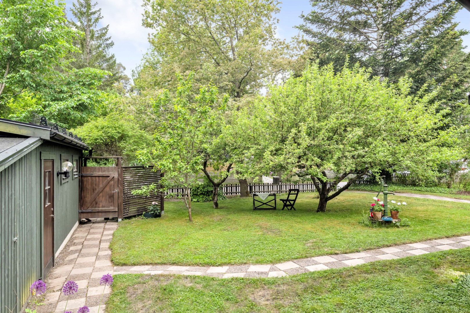 Bostadsbild från Blåmesvägen 7A, Såld i Sunnersta, Uppsala