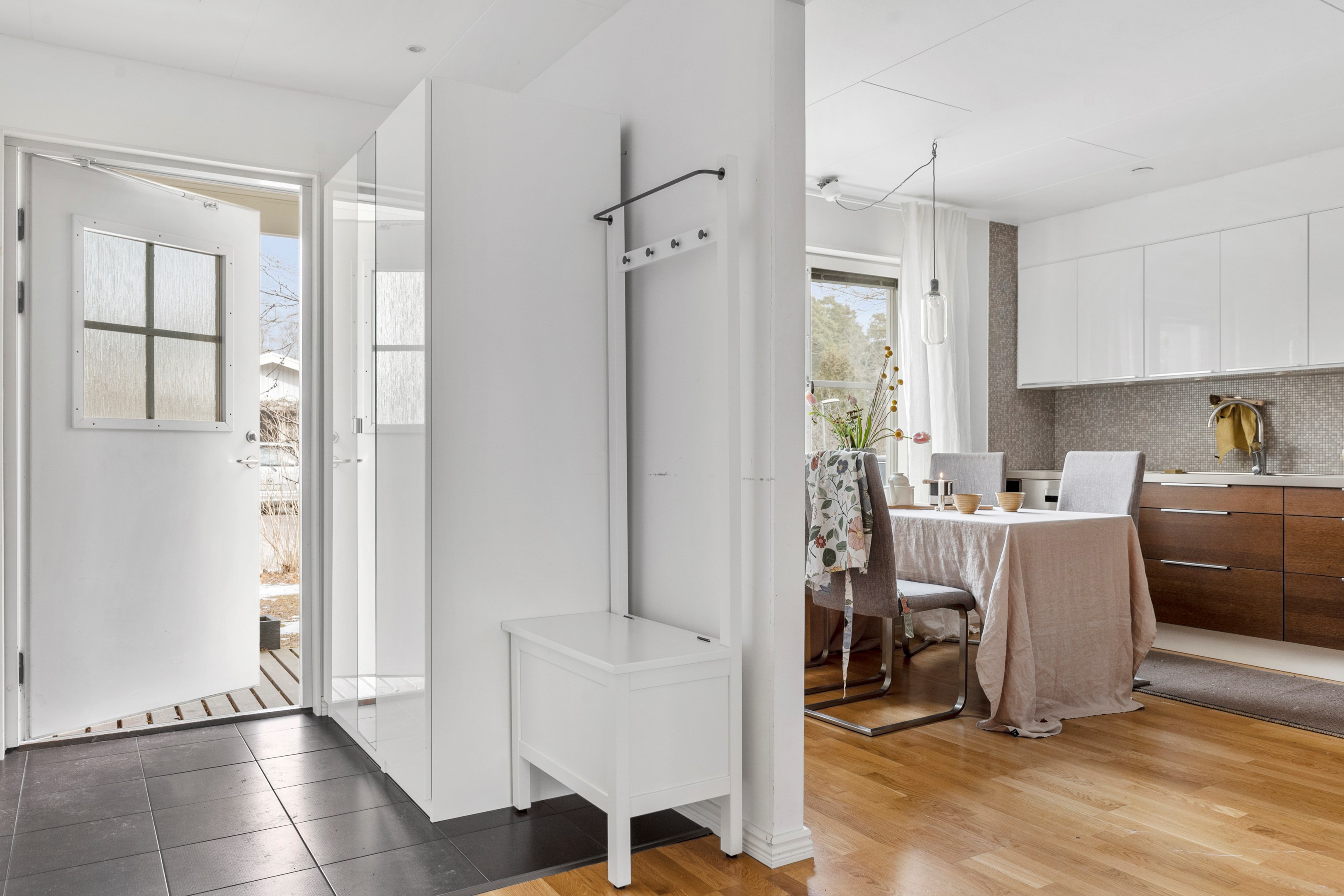 Bostadsbild från Svankärrsvägen 8A, Såld i Sunnersta, Uppsala