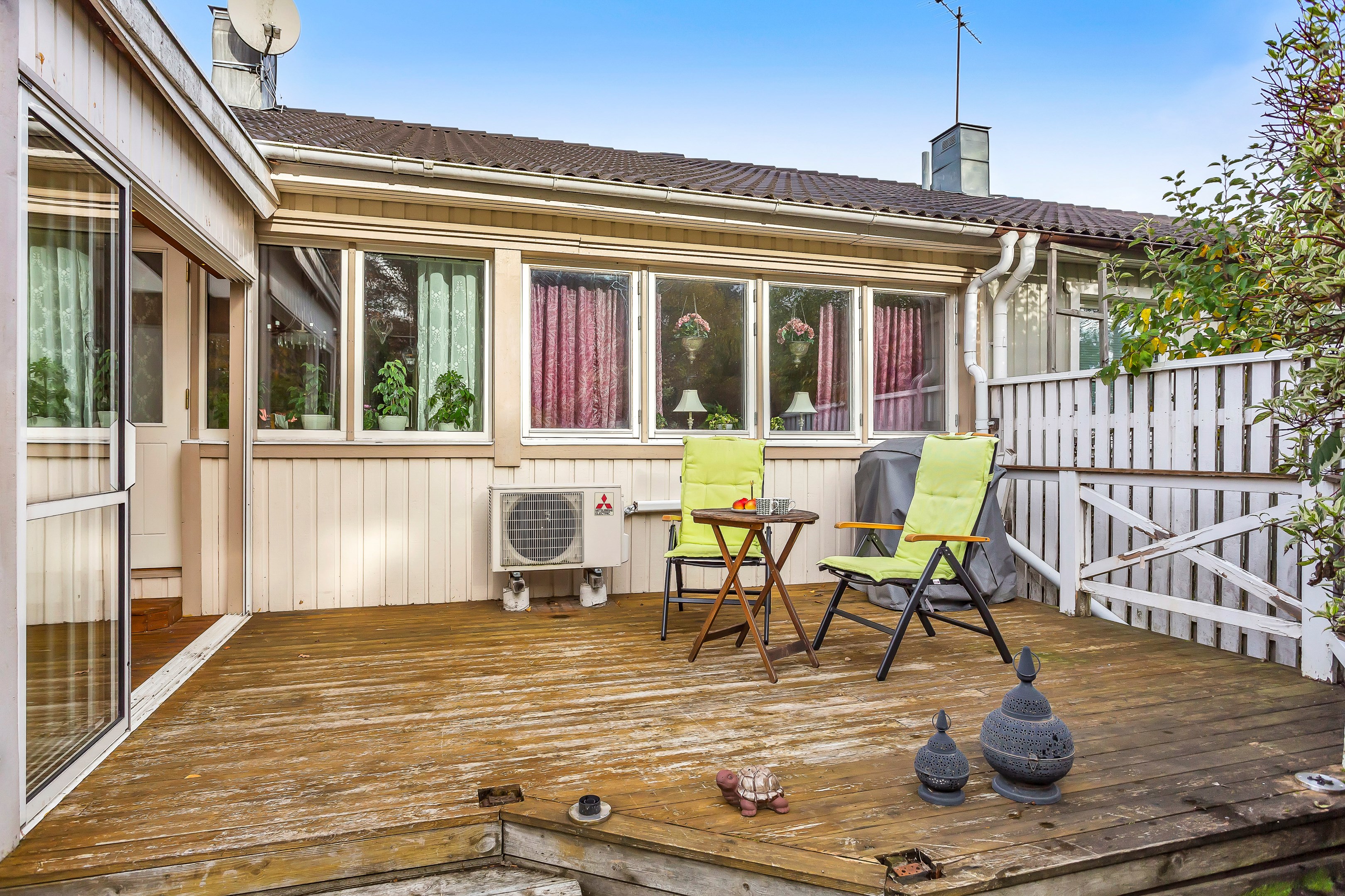 Bostadsbild från Arkitektvägen 60, Såld i Vänge, Uppsala