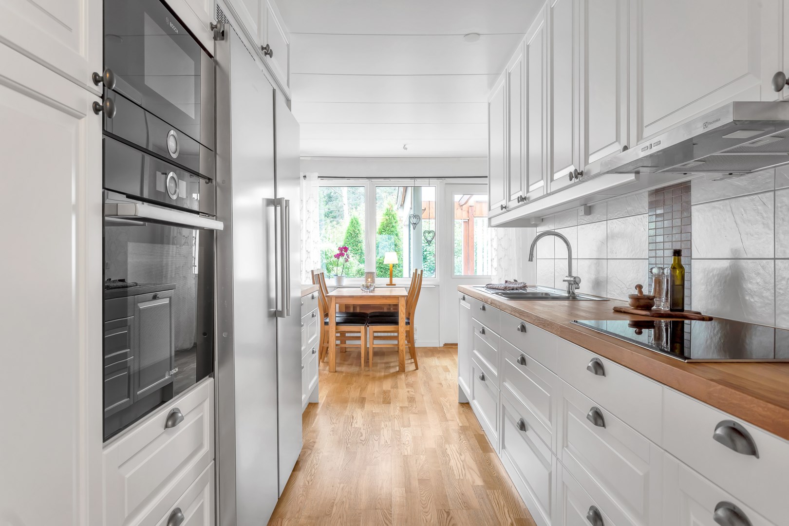 Bostadsbild från Arkitektvägen 60, Såld i Vänge, Uppsala