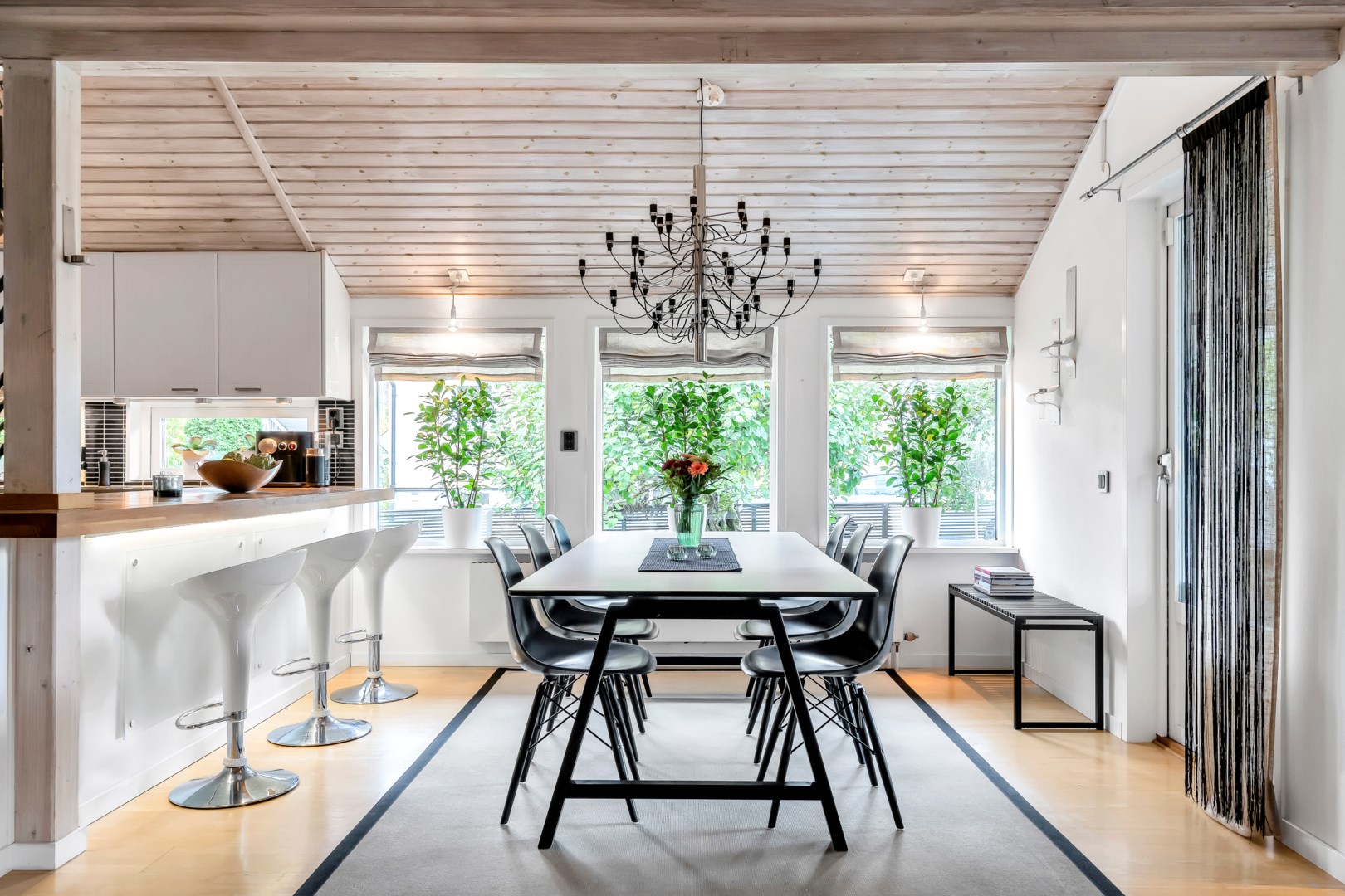 Bostadsbild från Konvaljevägen 17A, Såld i Sunnersta, Uppsala