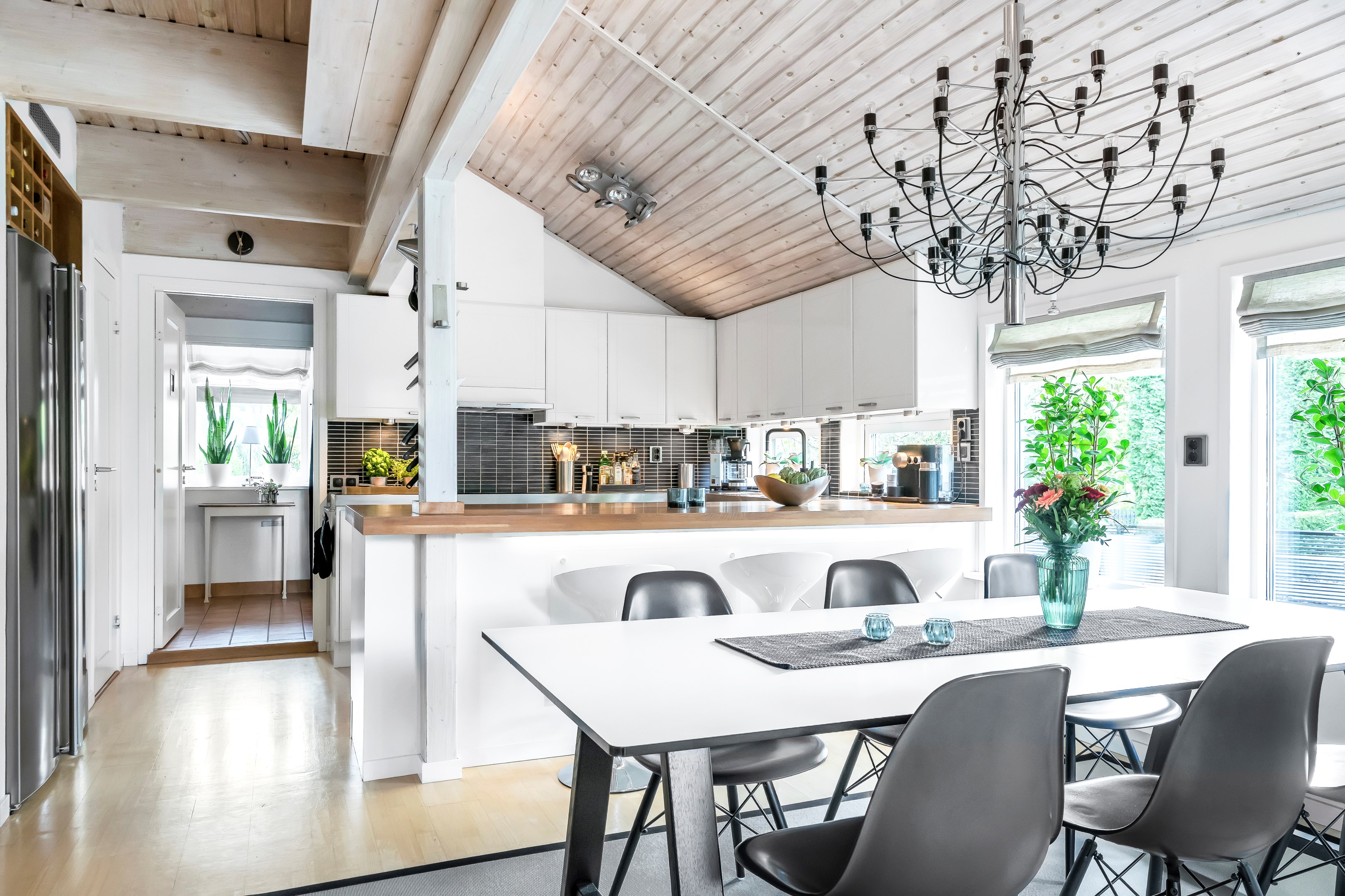 Bostadsbild från Konvaljevägen 17A, Såld i Sunnersta, Uppsala