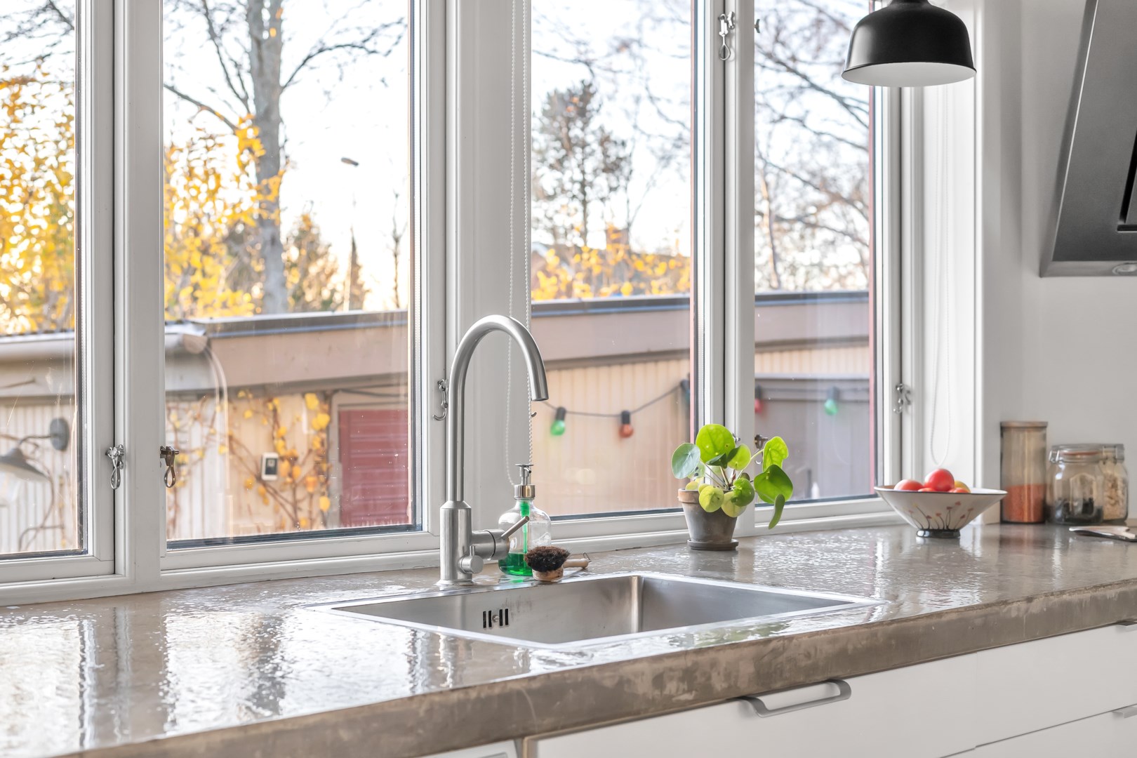 Bostadsbild från Brunna björkväg 5, Såld i Vänge, Uppsala