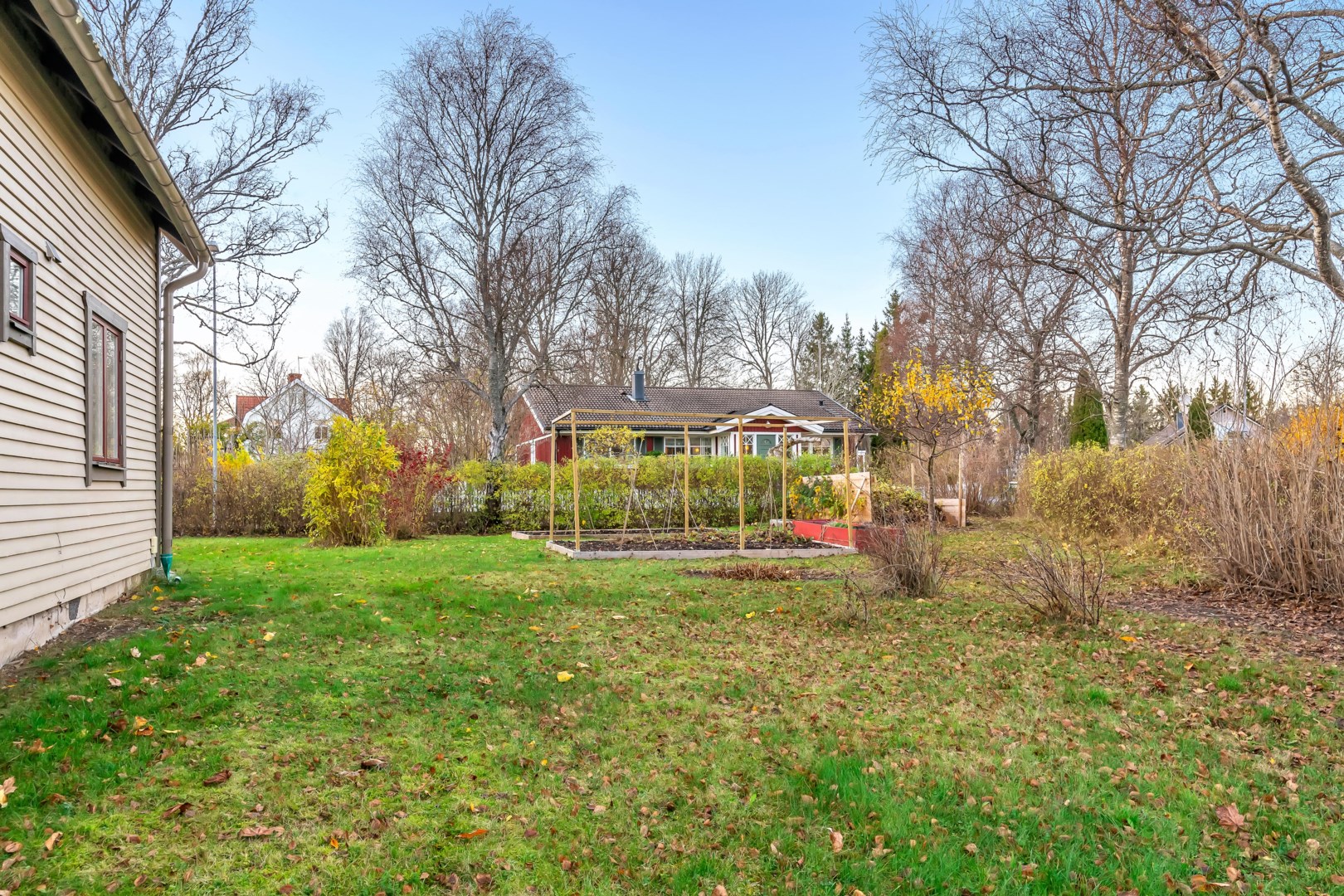 Bostadsbild från Brunna björkväg 5, Såld i Vänge, Uppsala