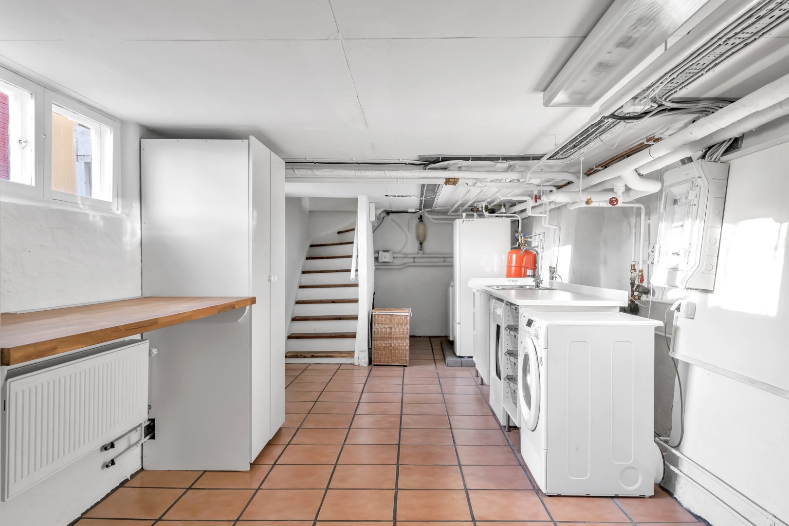 Bostadsbild från Brunna björkväg 5, Såld i Vänge, Uppsala